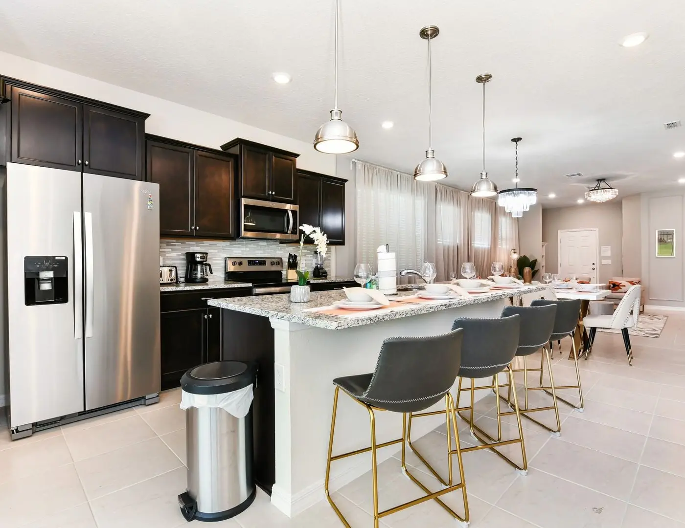 Davenport Luxury House with 5 en-suites