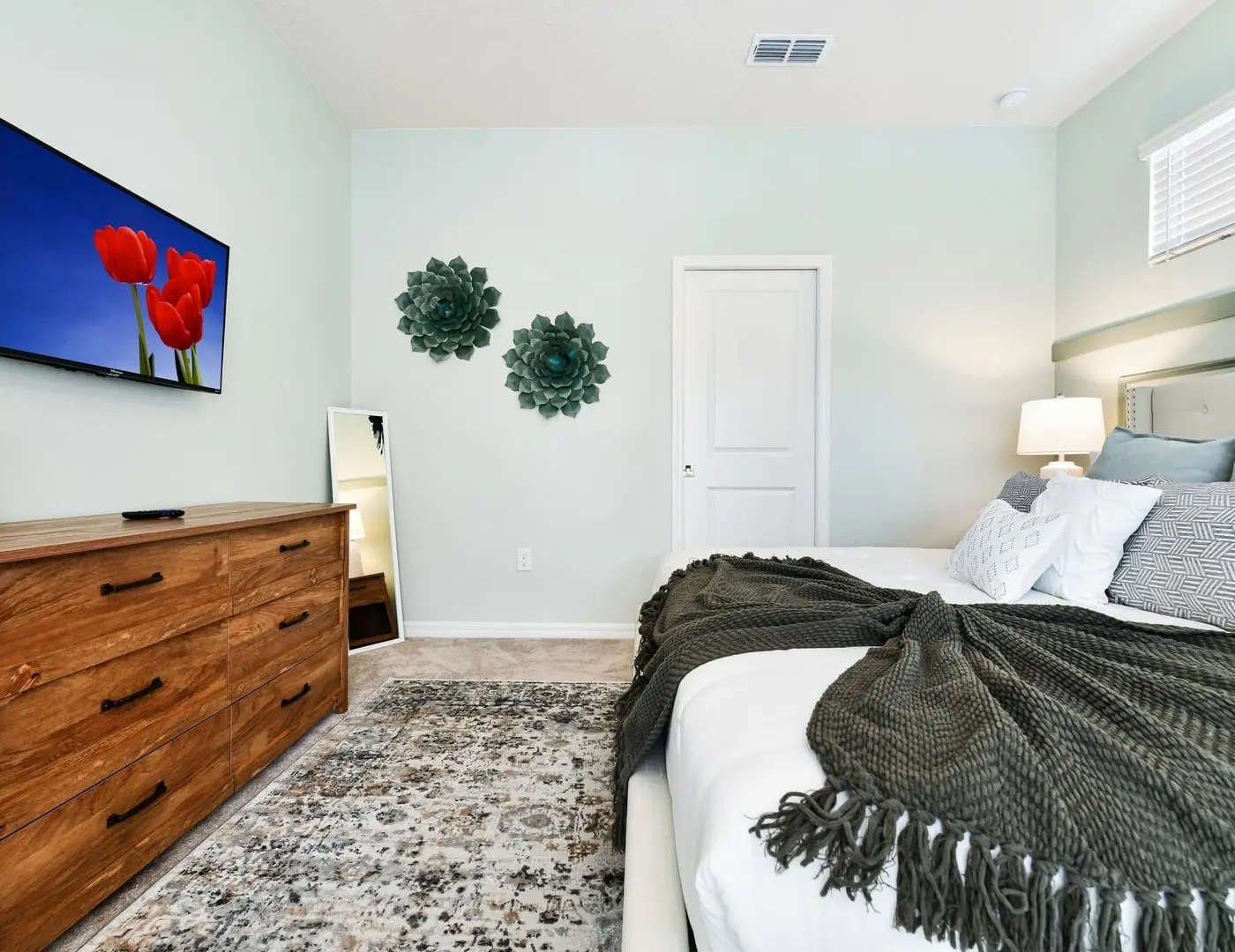 Davenport Luxury House with 5 en-suites