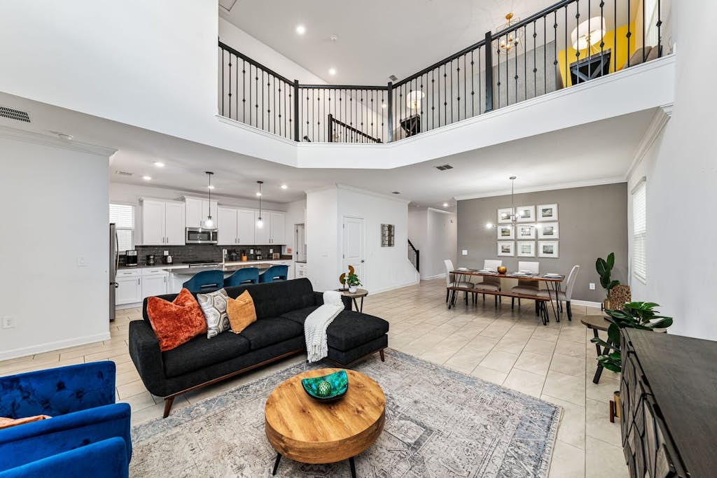 5BR/5BA Home & Storey Lake Water Park Amenities