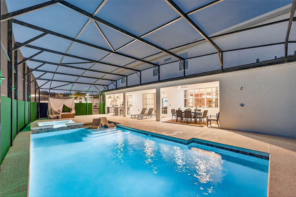 Resort-Style Living w Private Pool & Amenities