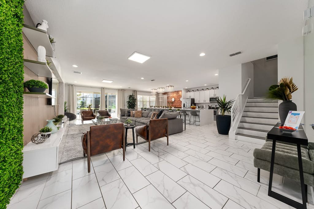 UNIQUE MASTERPIECE|15 Suites|Sleeps 30