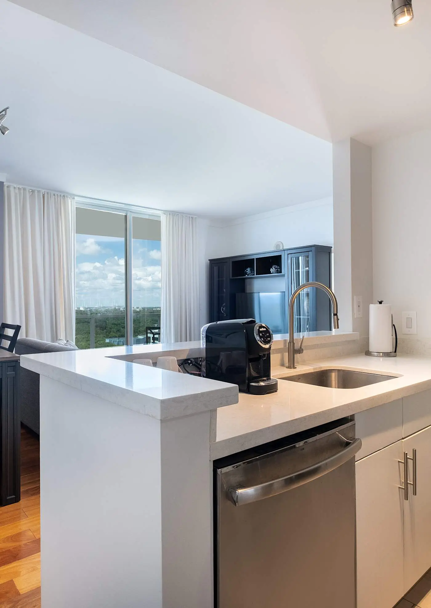 MVR - Stay Near Brickell Without the Hassle