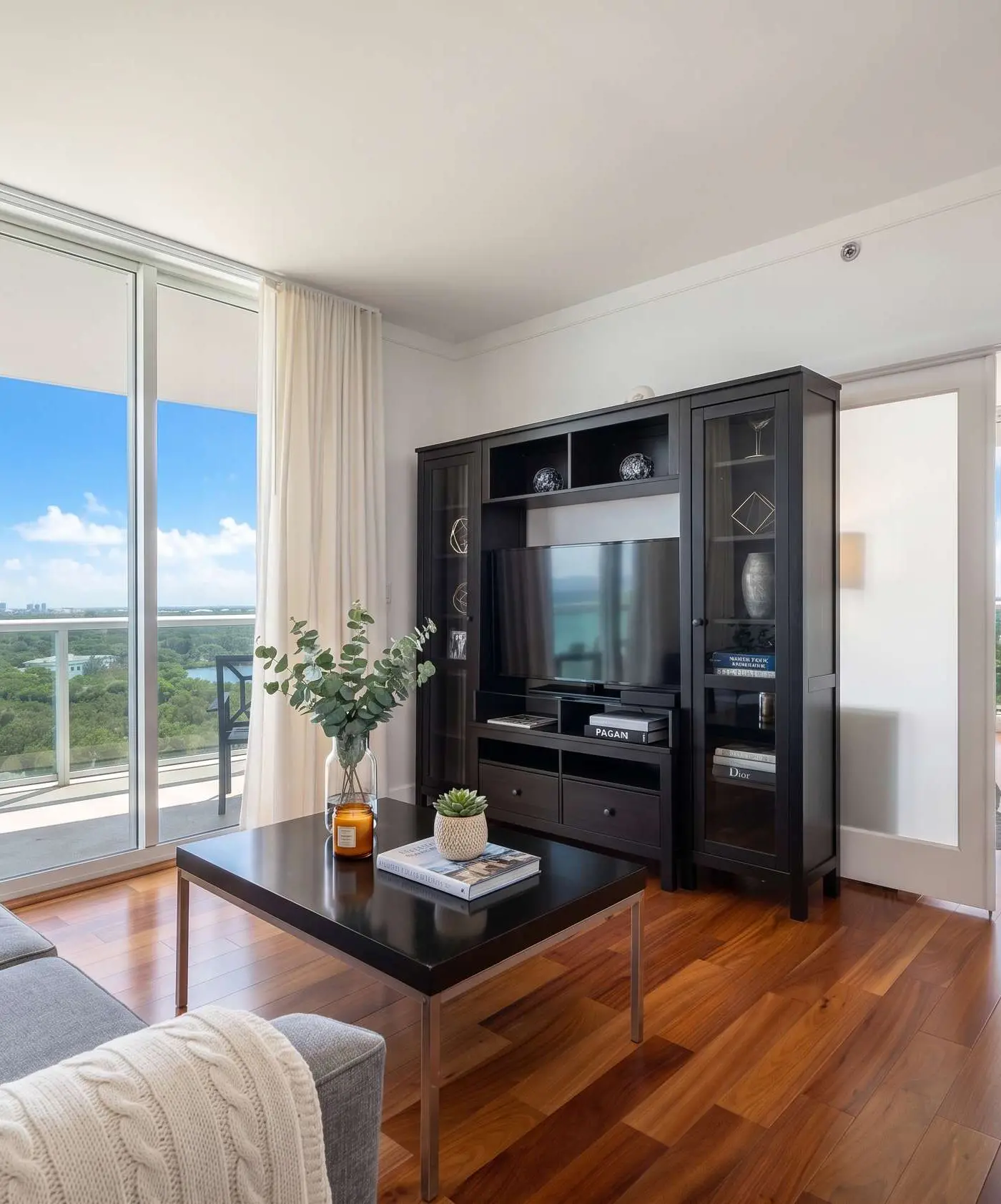 MVR - Stay Near Brickell Without the Hassle