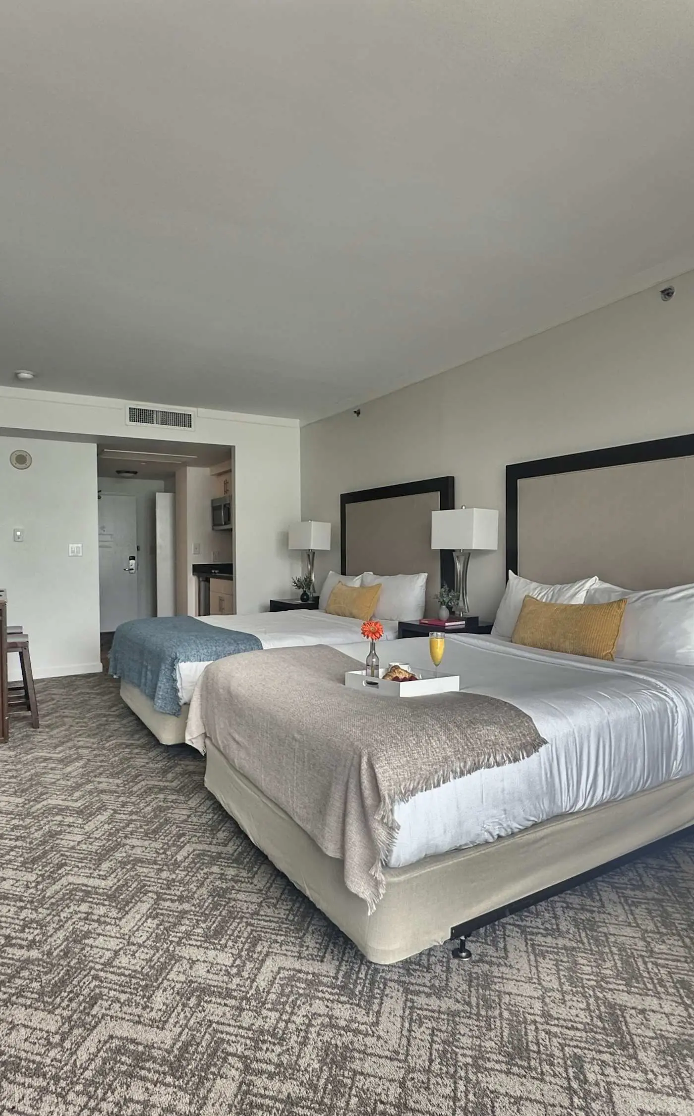 Beautiful 3-Bed Suite | Grove Escape