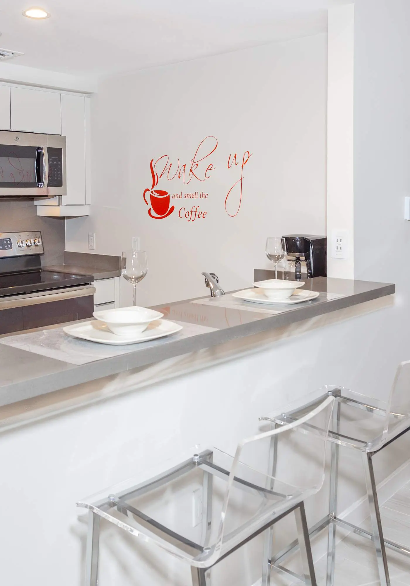 Panoramic Bay View Suite | Coconut Grove Escape