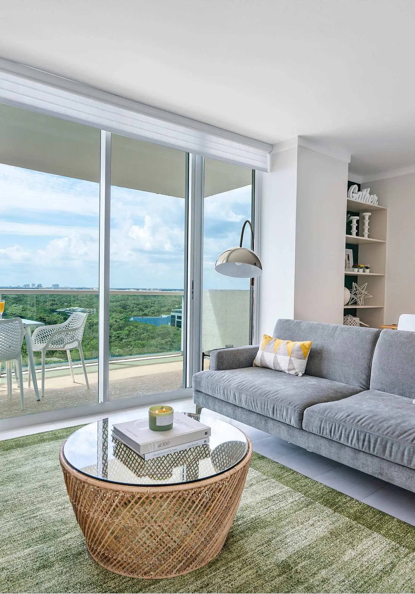Modern Grove Retreat | Amazing Bay Views