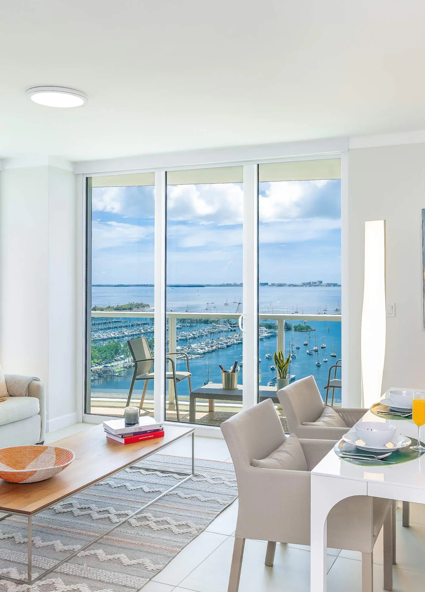 Insane Ocean View Suite - Coconut Grove Oasis