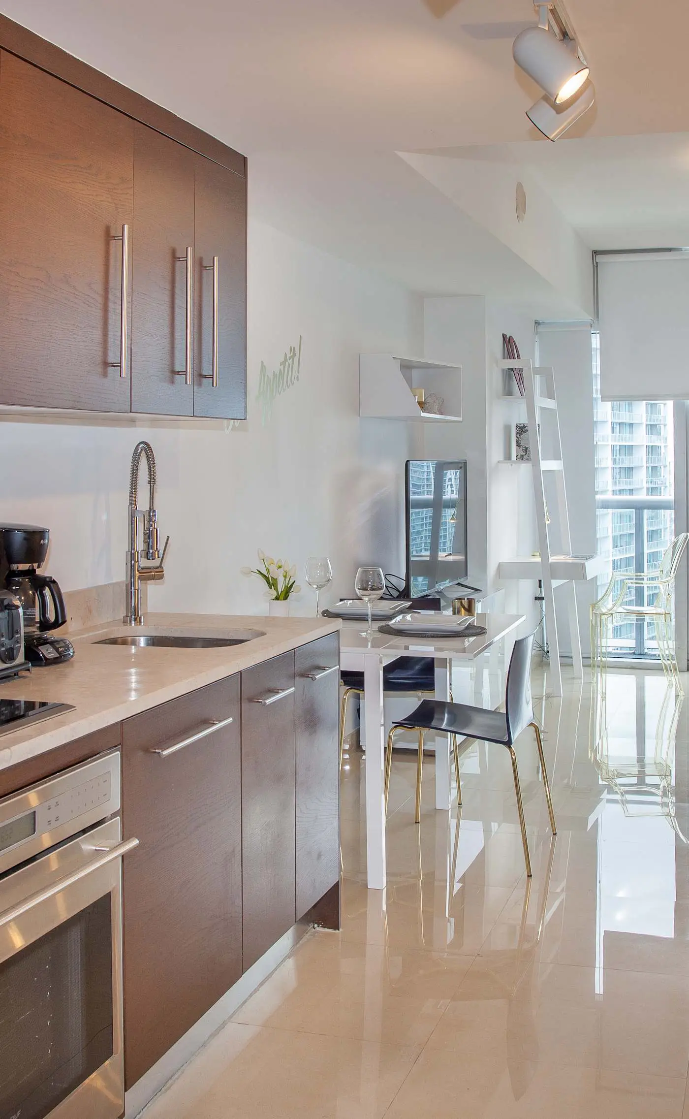 MVR - River & City Views, Brickell Center, LuxSPA