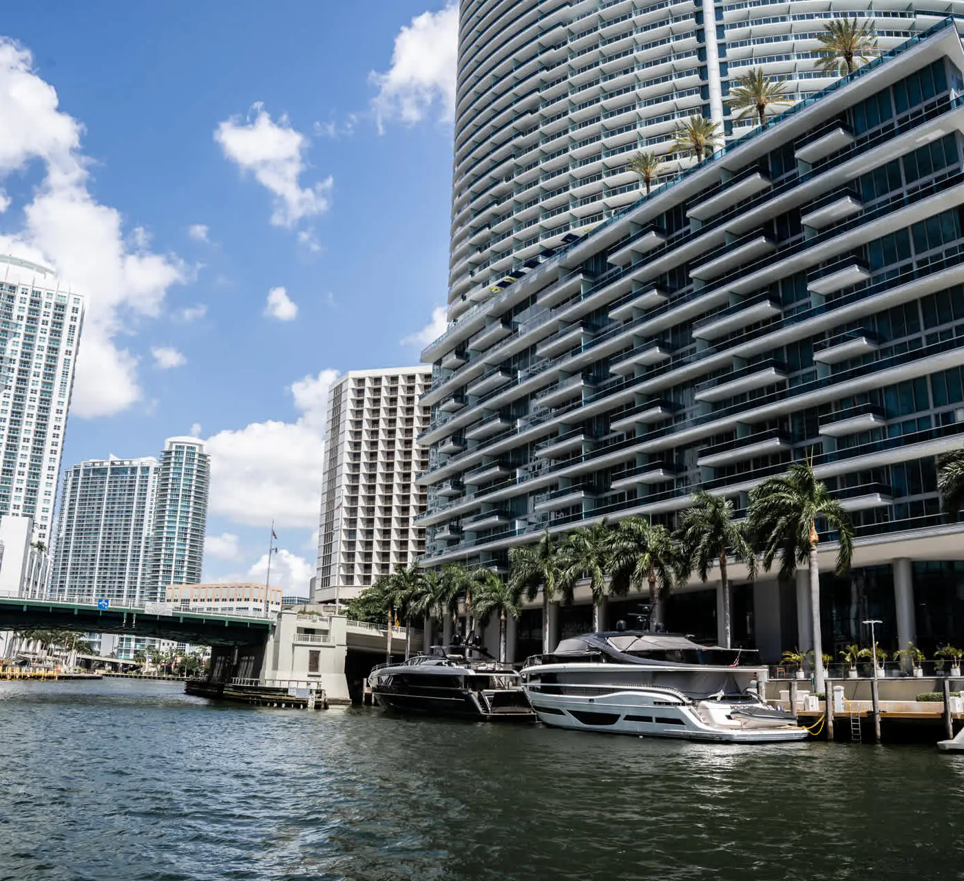 MVR - Stylish Escape in Icon Brickell
