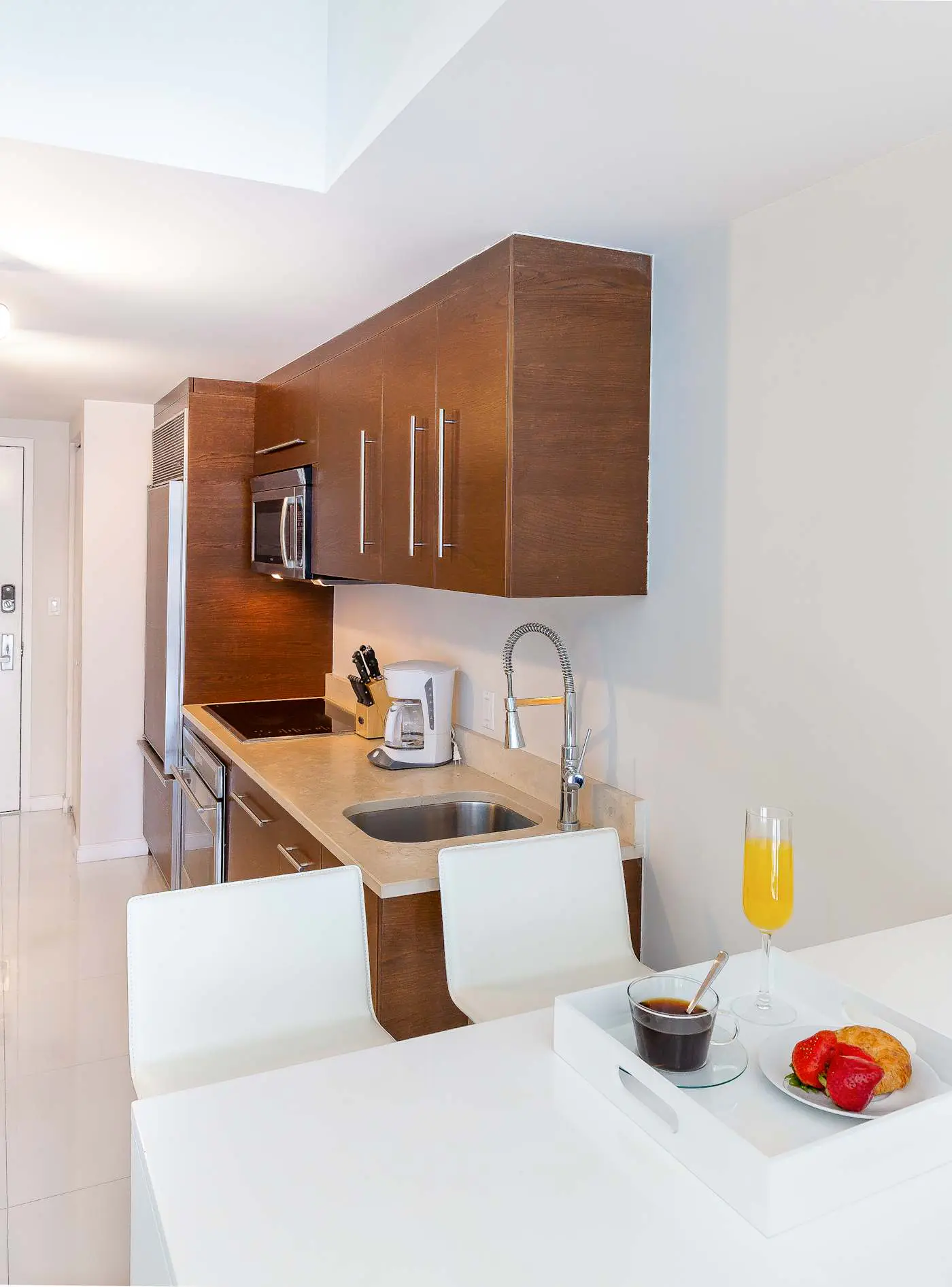 MVR - Stylish Escape in Icon Brickell