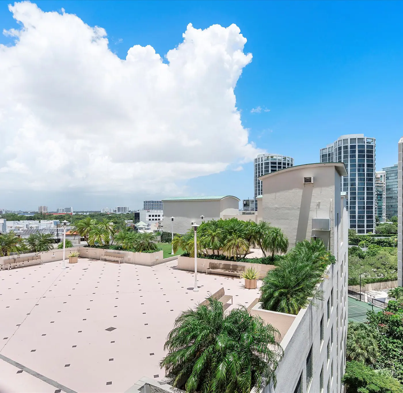 MVR| Brand New Miami Escape Like No Other—Book now