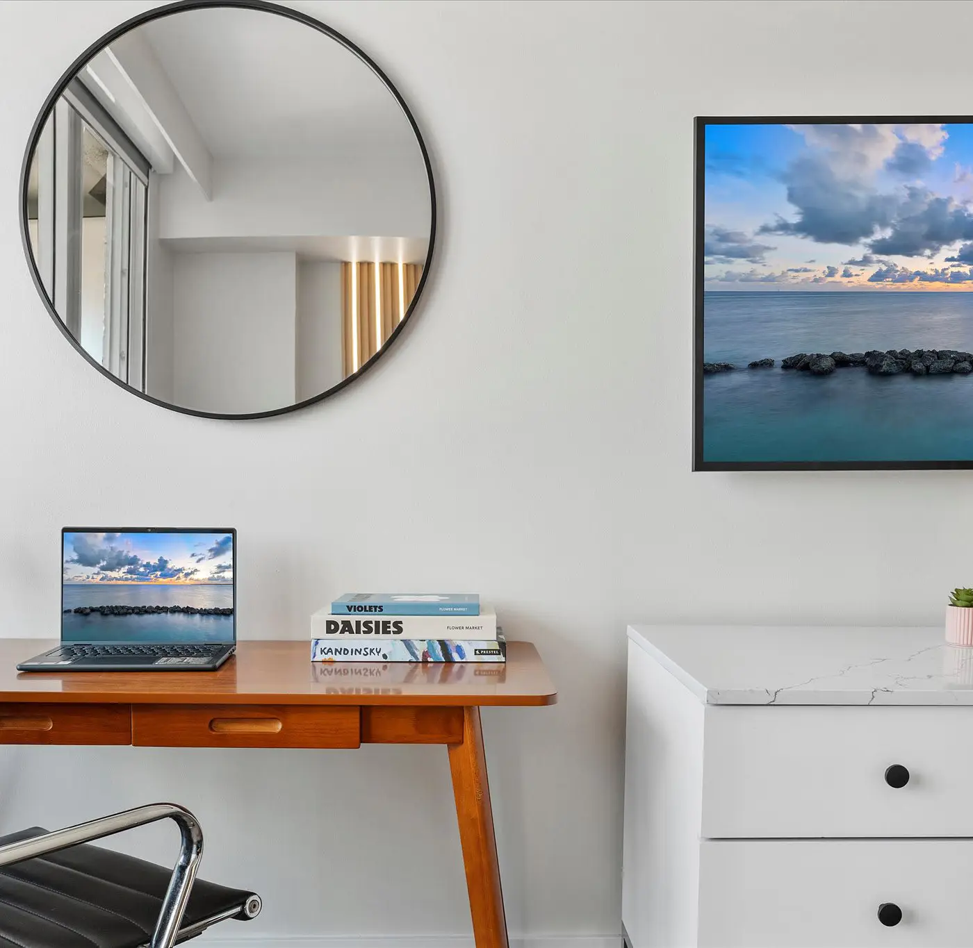 MVR| Brand New Miami Escape Like No Other—Book now