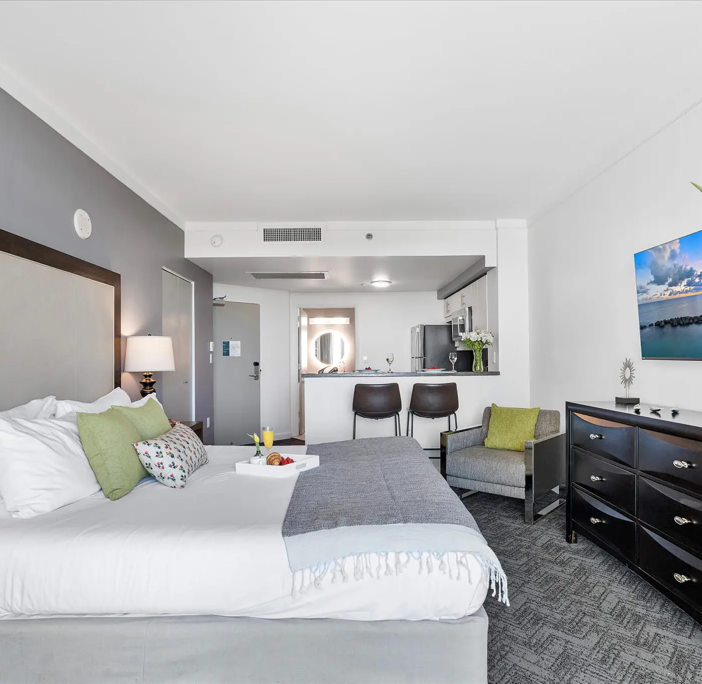 MVR| Hurry—Miami Stays Are Filling Up Fast