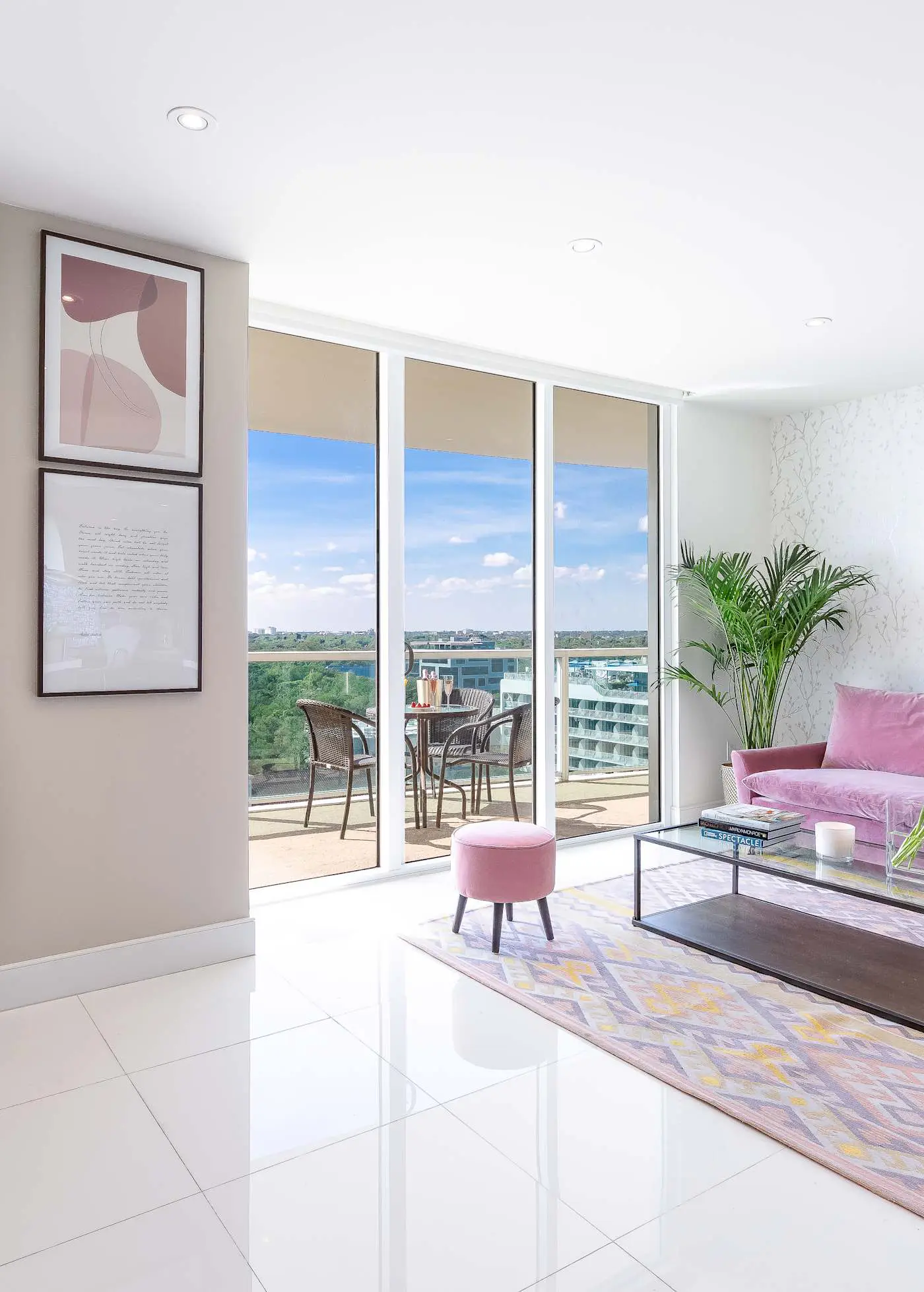 World Cup Base | Corner Suite w/ Ocean Views