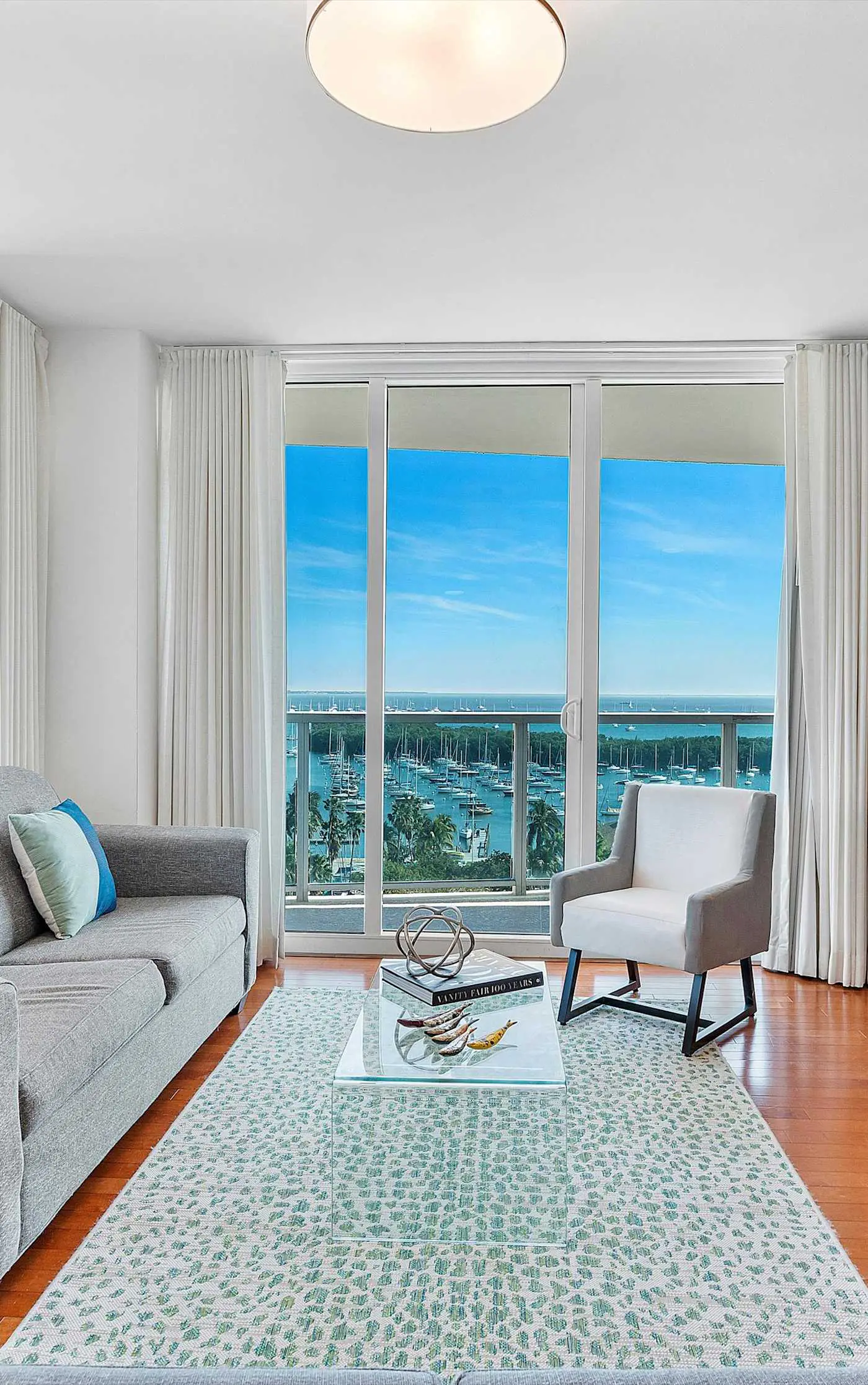 World Cup Base | Bay-View Grove Suite