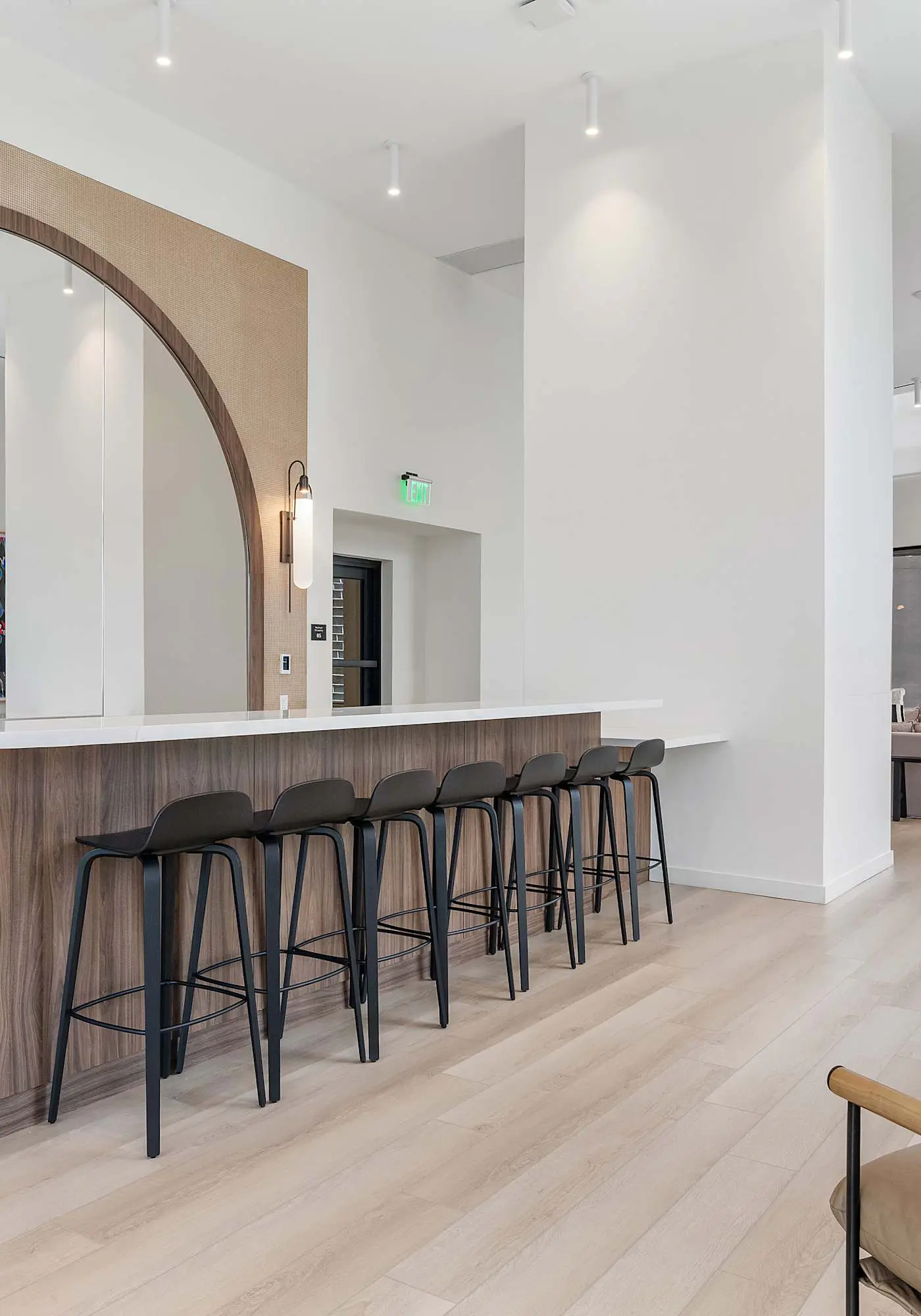 Elevated Downtown Stay: Pool & Jacuzzi Retreat