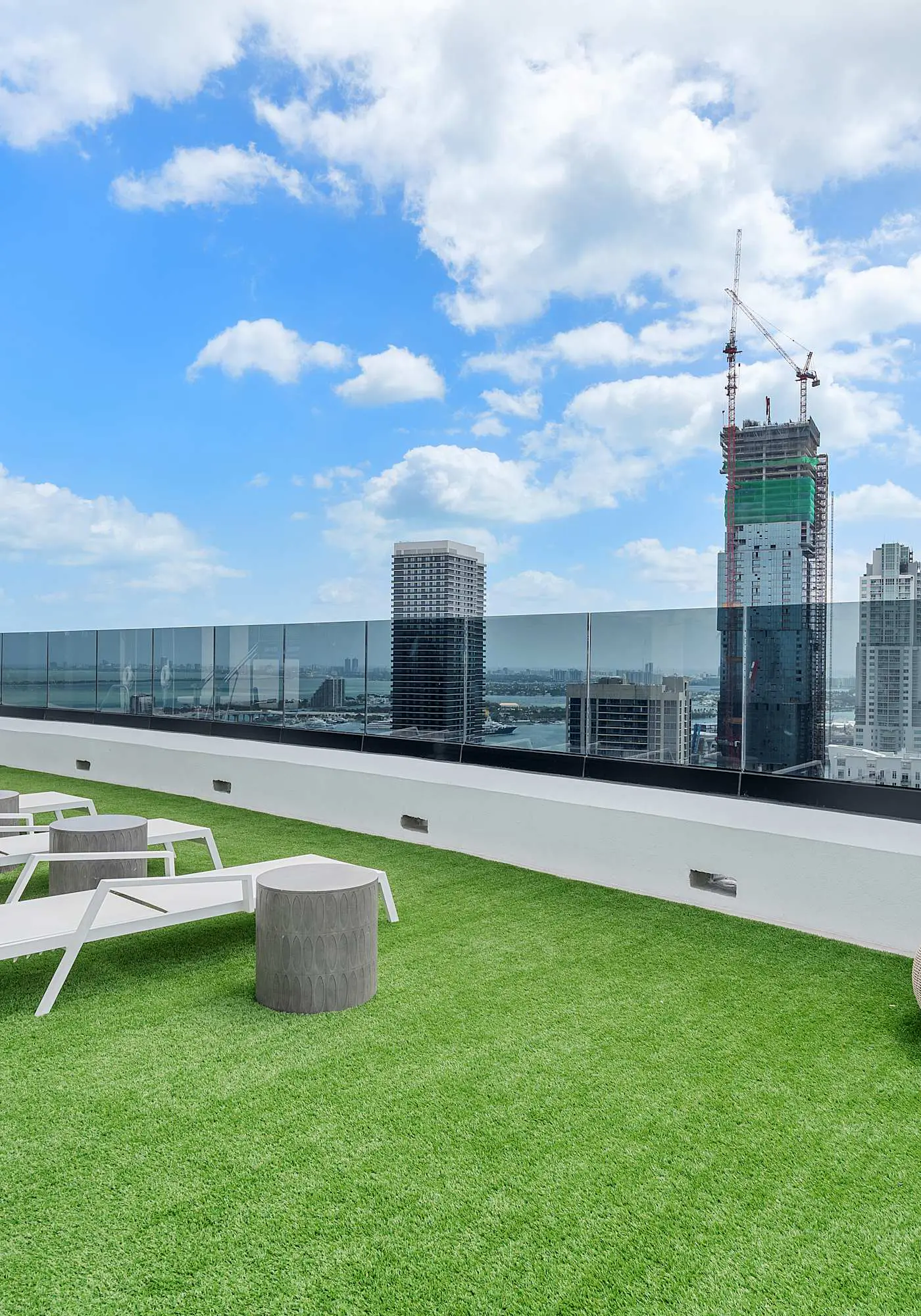 Elevated Downtown Stay: Pool & Jacuzzi Retreat