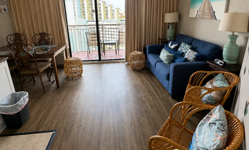 Cozy Beach Getaway 1BR-Ocean Views Caravelle 1101
