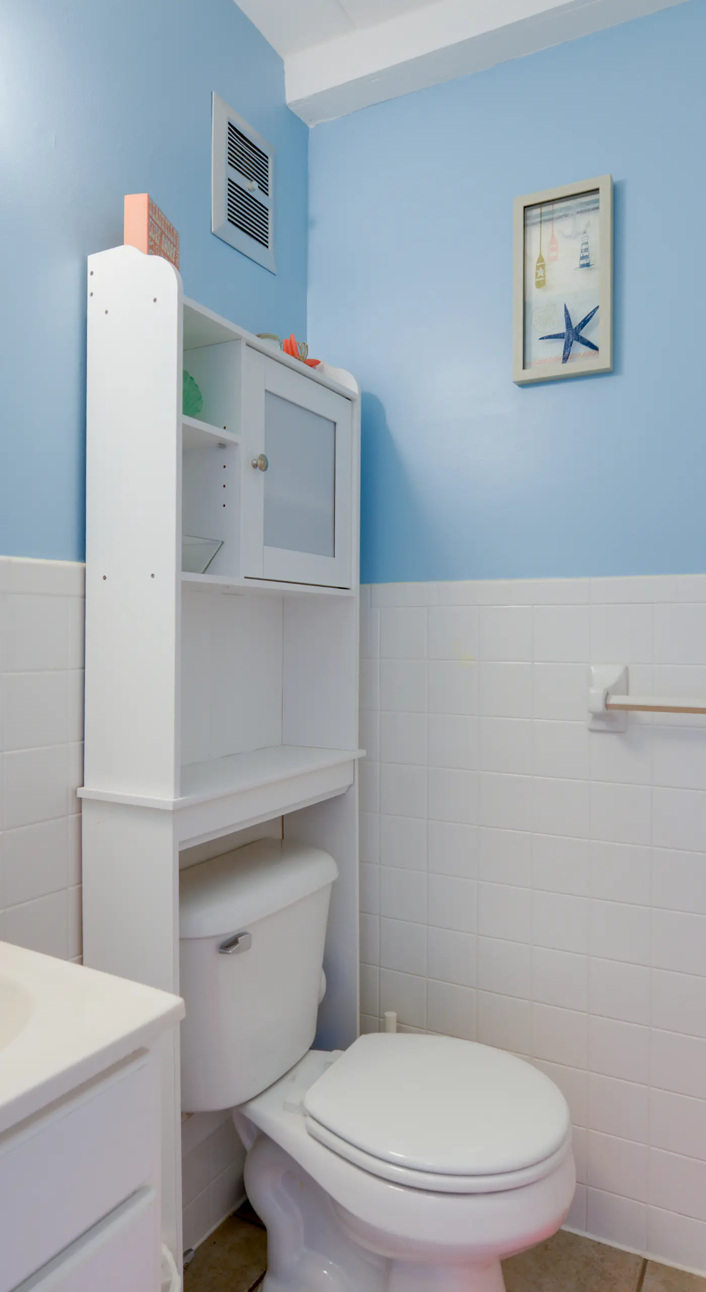 North Wildwood Condo w/ Pool, Walk to Boardwalk!
