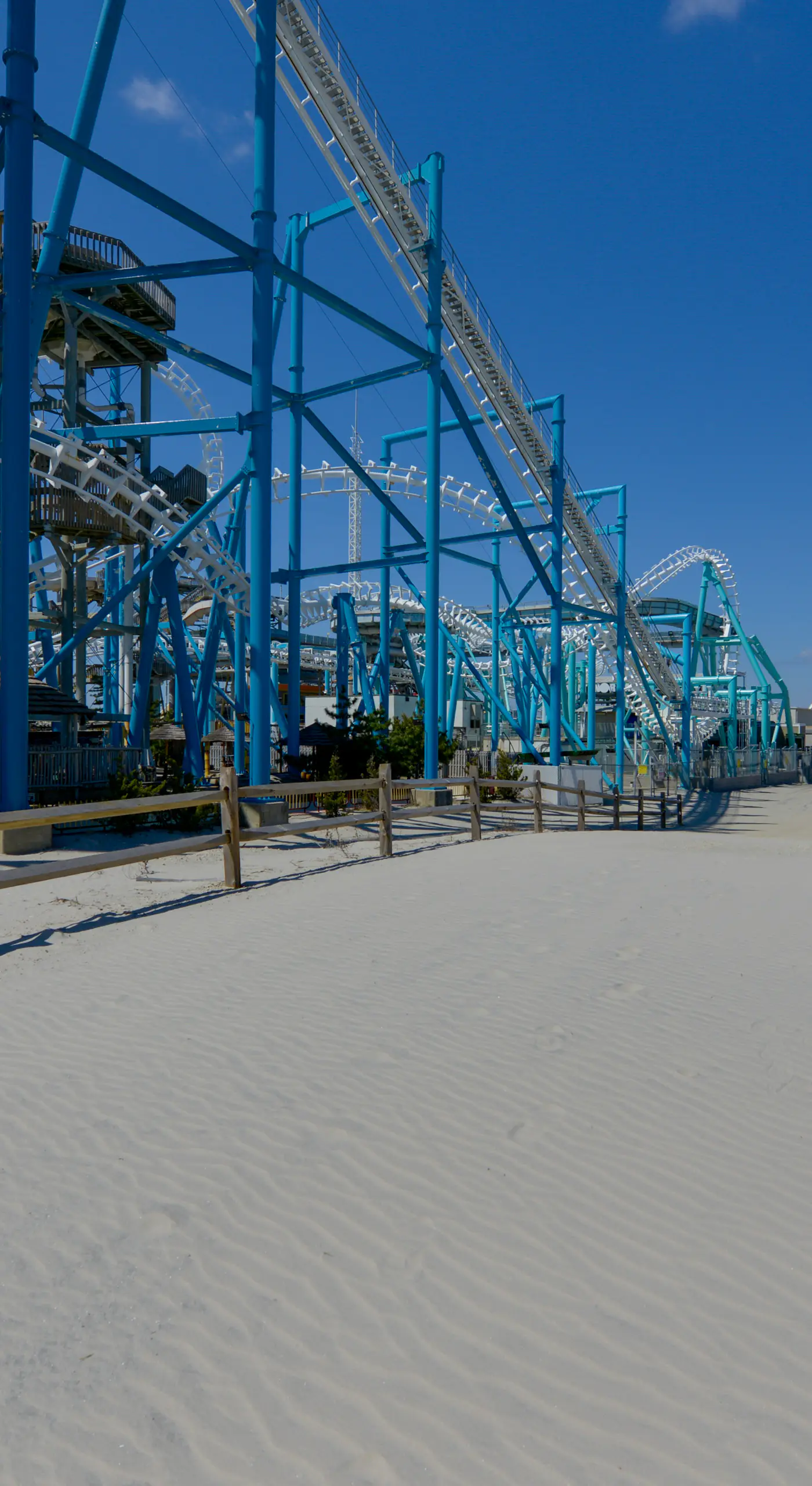 North Wildwood Condo w/ Pool, Walk to Boardwalk!