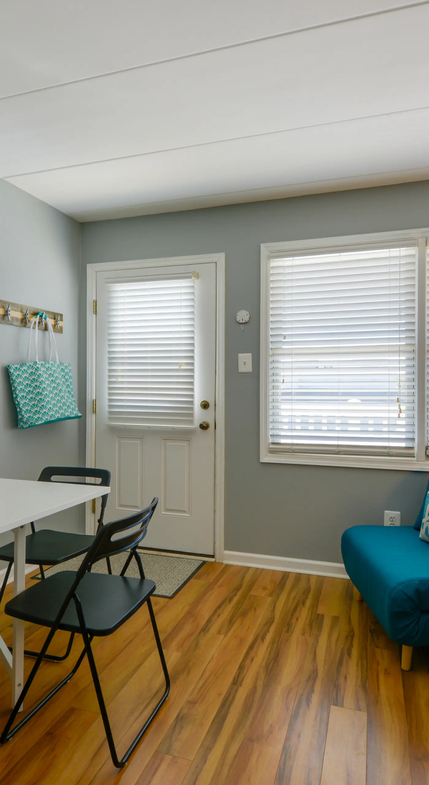 North Wildwood Condo w/ Pool, Walk to Boardwalk!