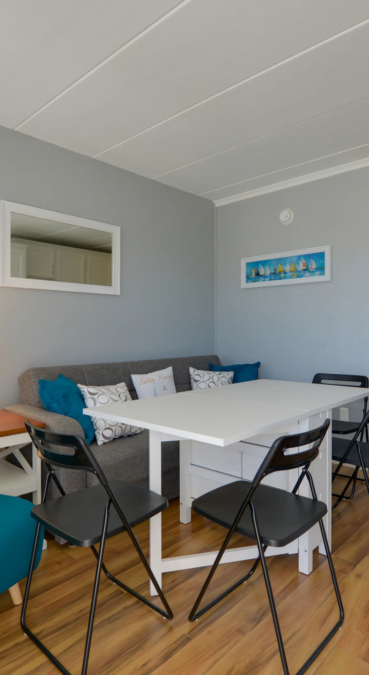 North Wildwood Condo w/ Pool, Walk to Boardwalk!