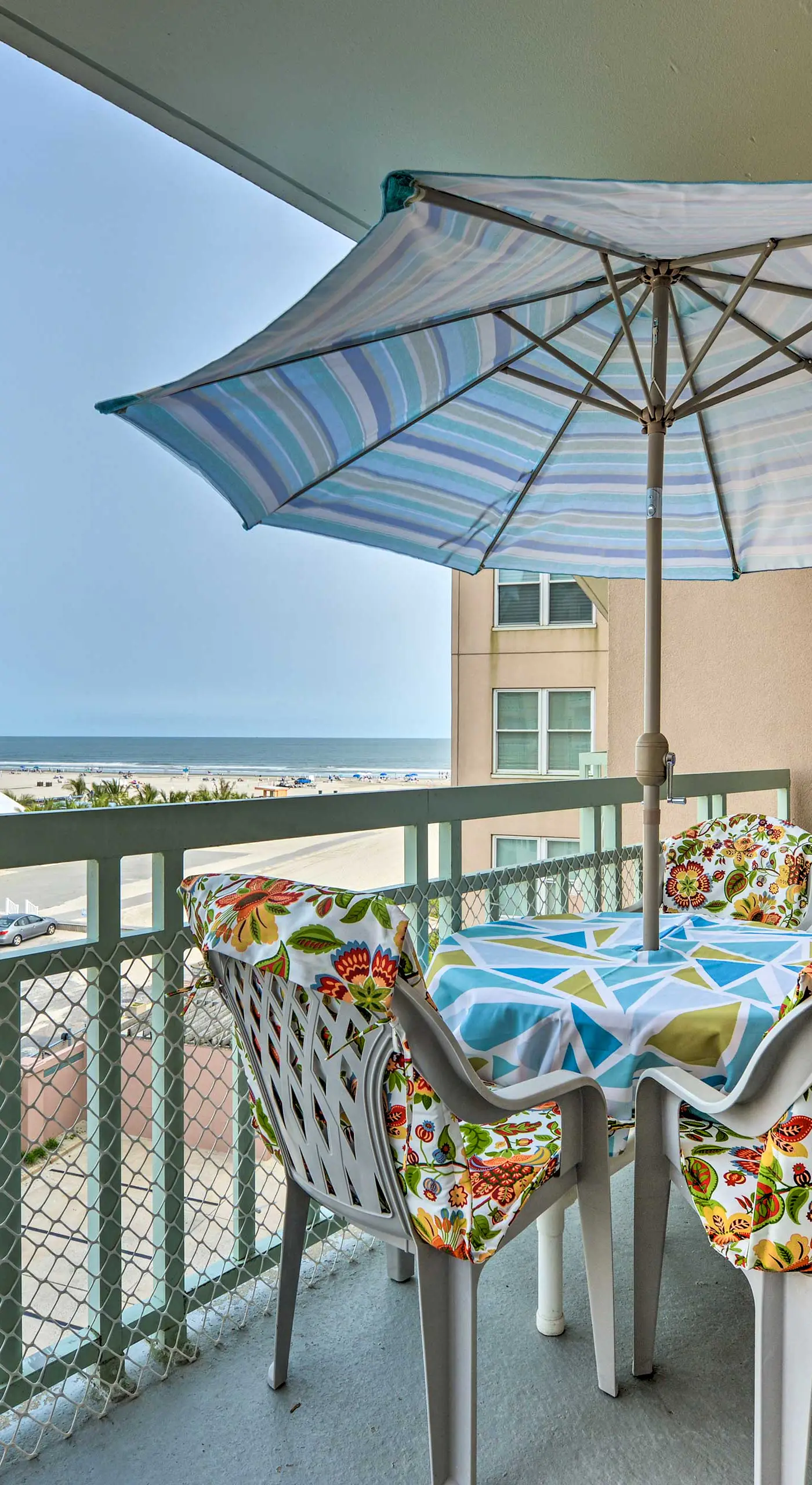 Private Beach! Oceanfront Wildwood Crest Retreat