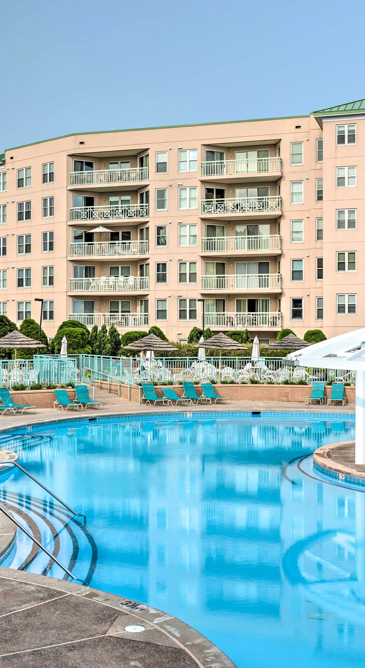 Private Beach! Oceanfront Wildwood Crest Retreat