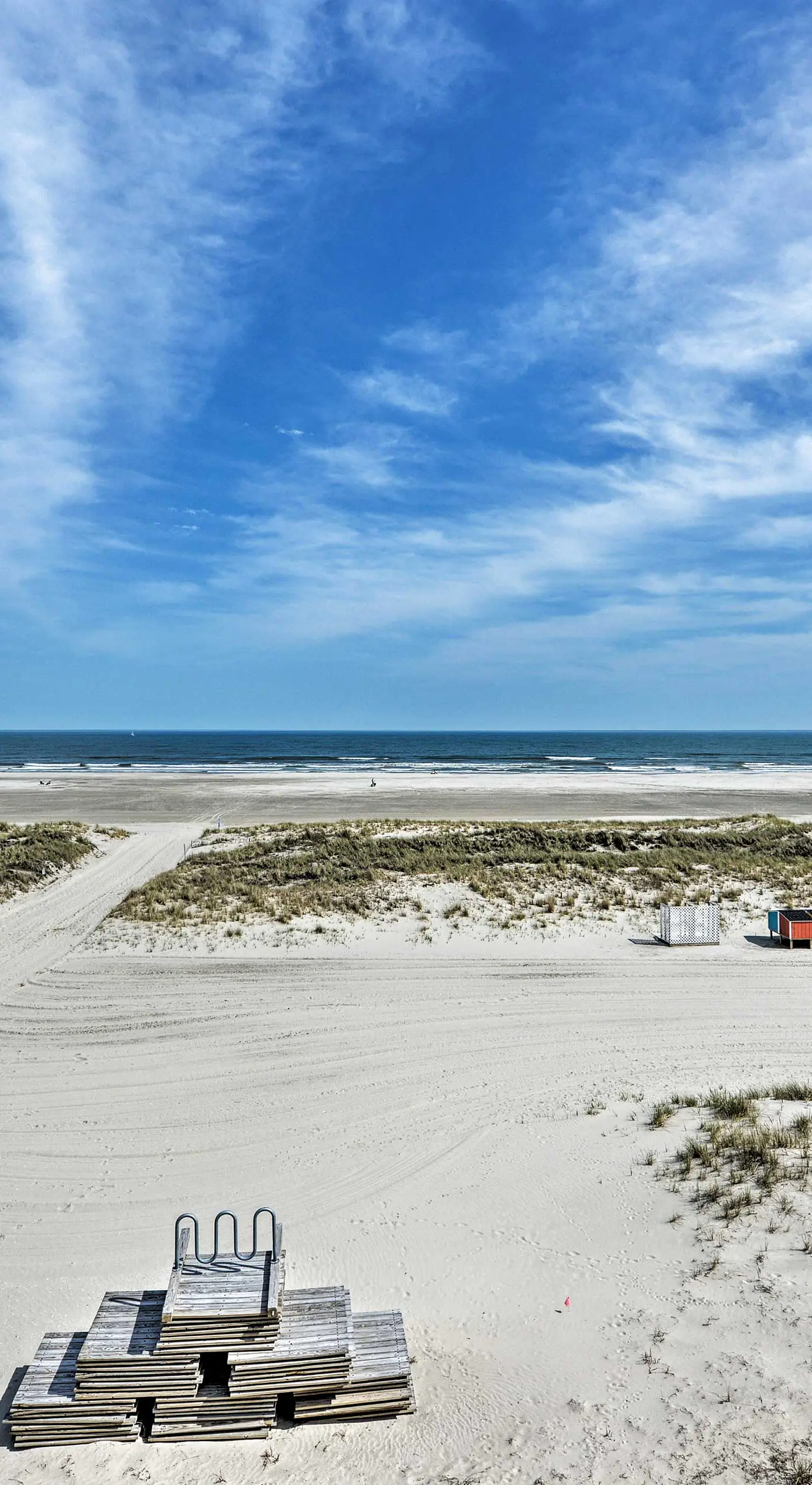 Condo w/ Pool Access on Wildwood Crest Beach!