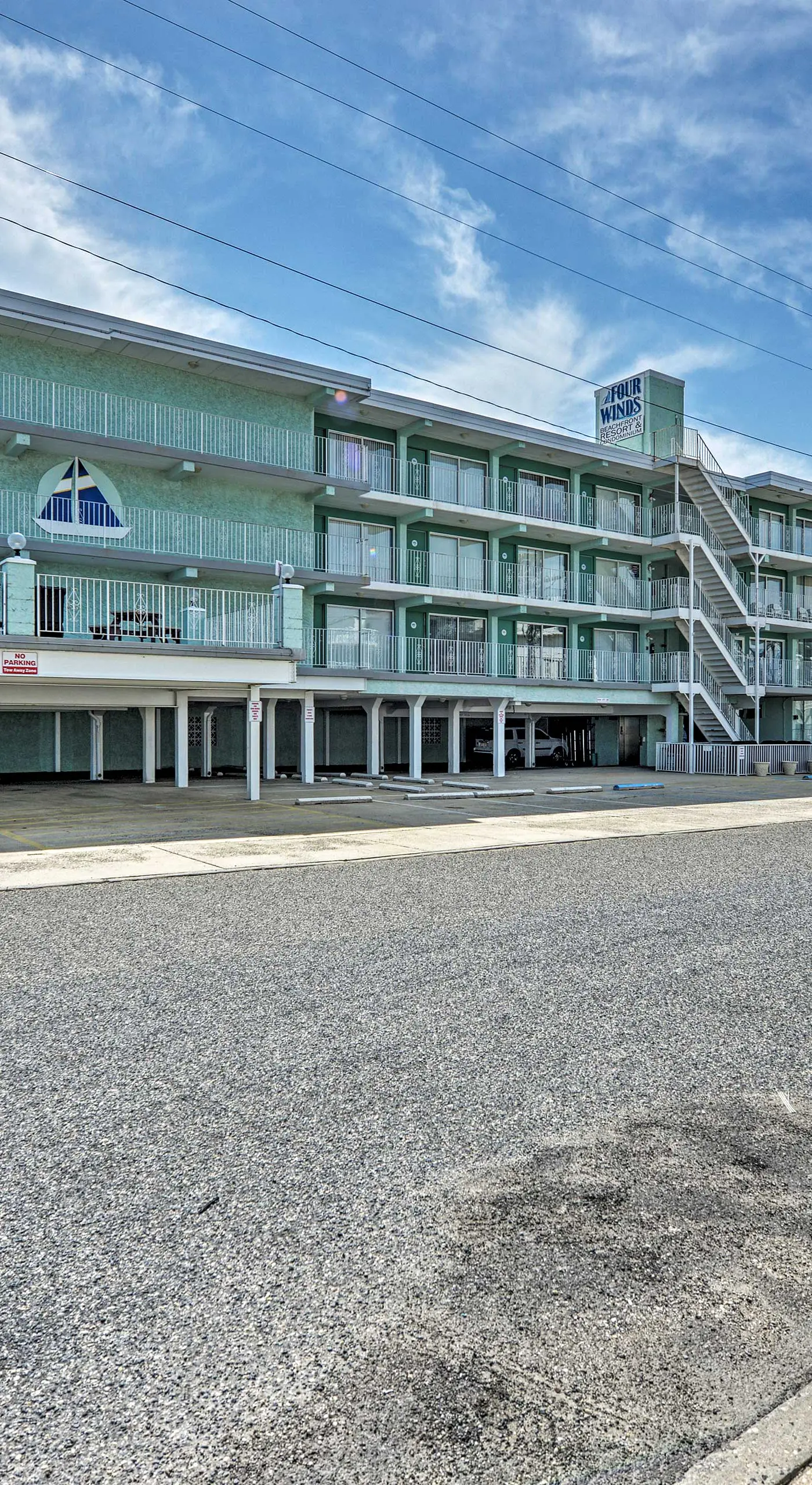 Condo w/ Pool Access on Wildwood Crest Beach!