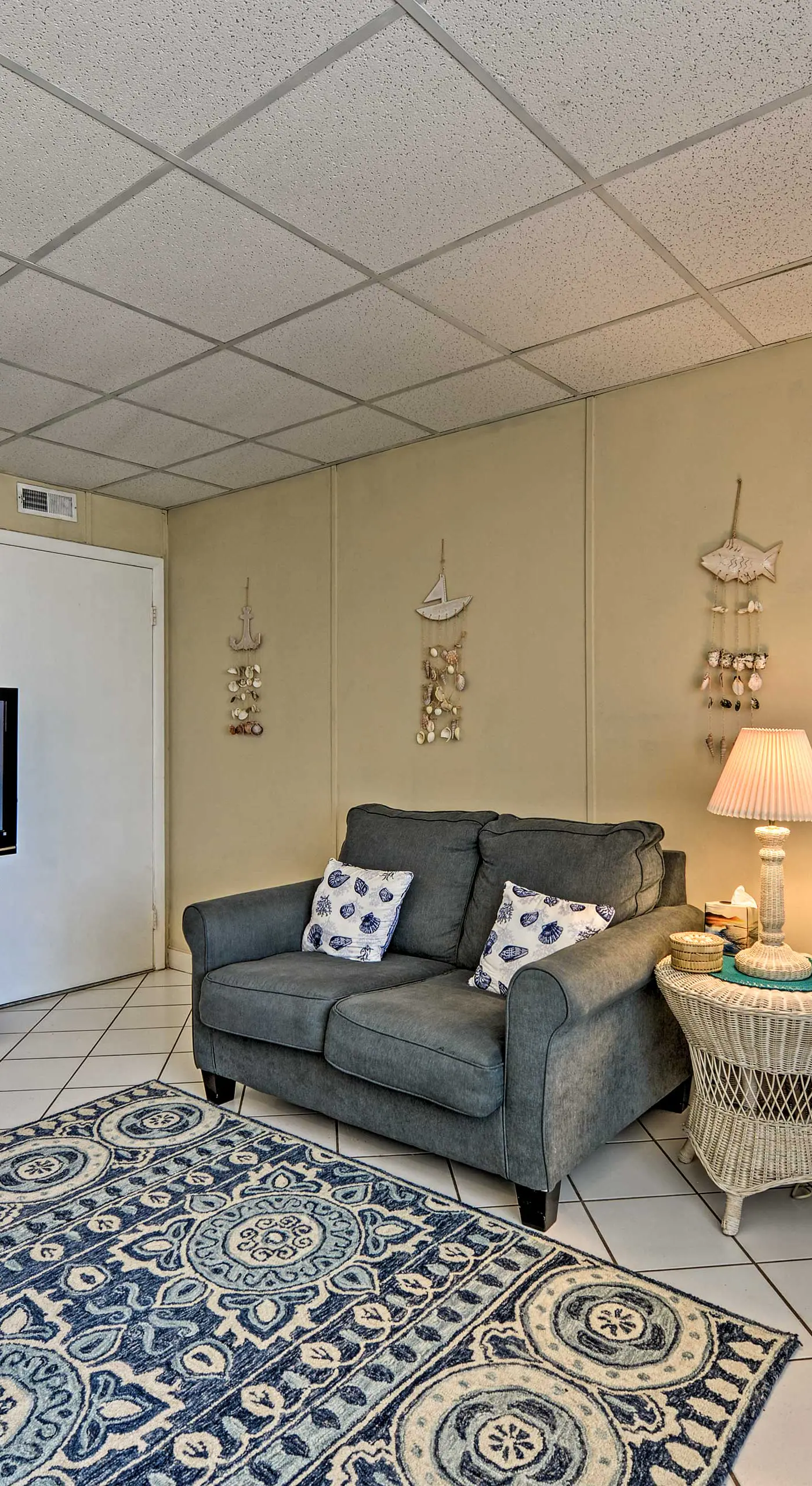 Condo w/ Pool Access on Wildwood Crest Beach!