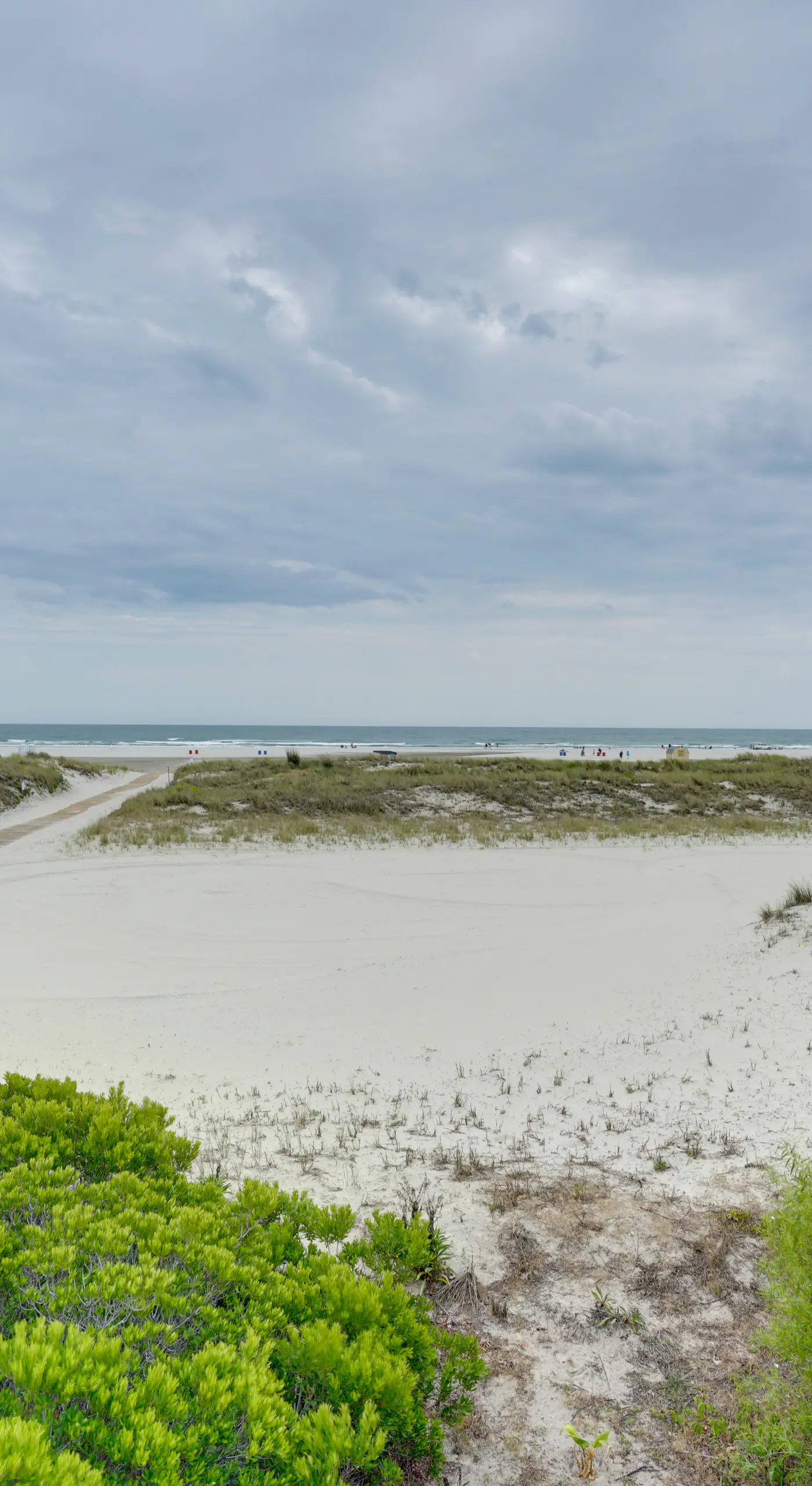 Cozy Oceanfront Condo w/ Pool & Beach Access!