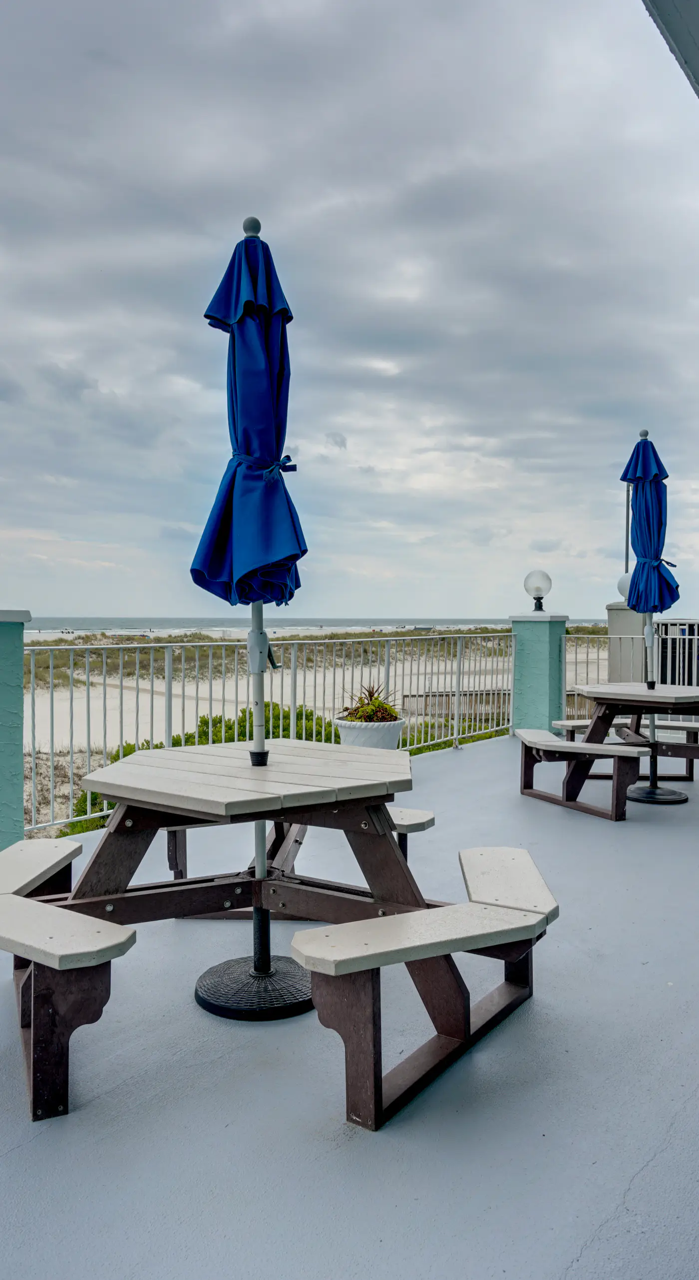 Cozy Oceanfront Condo w/ Pool & Beach Access!