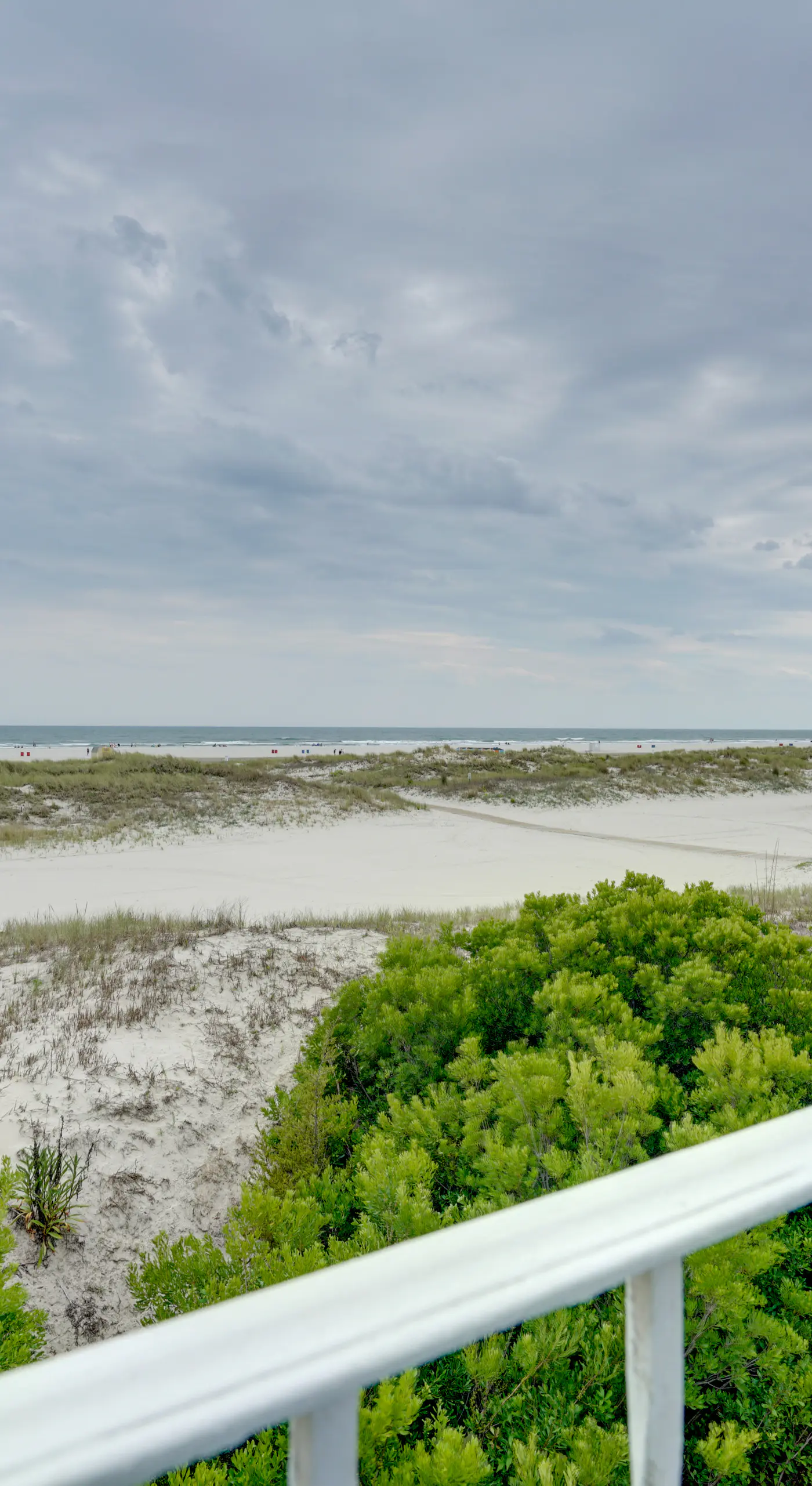 Cozy Oceanfront Condo w/ Pool & Beach Access!