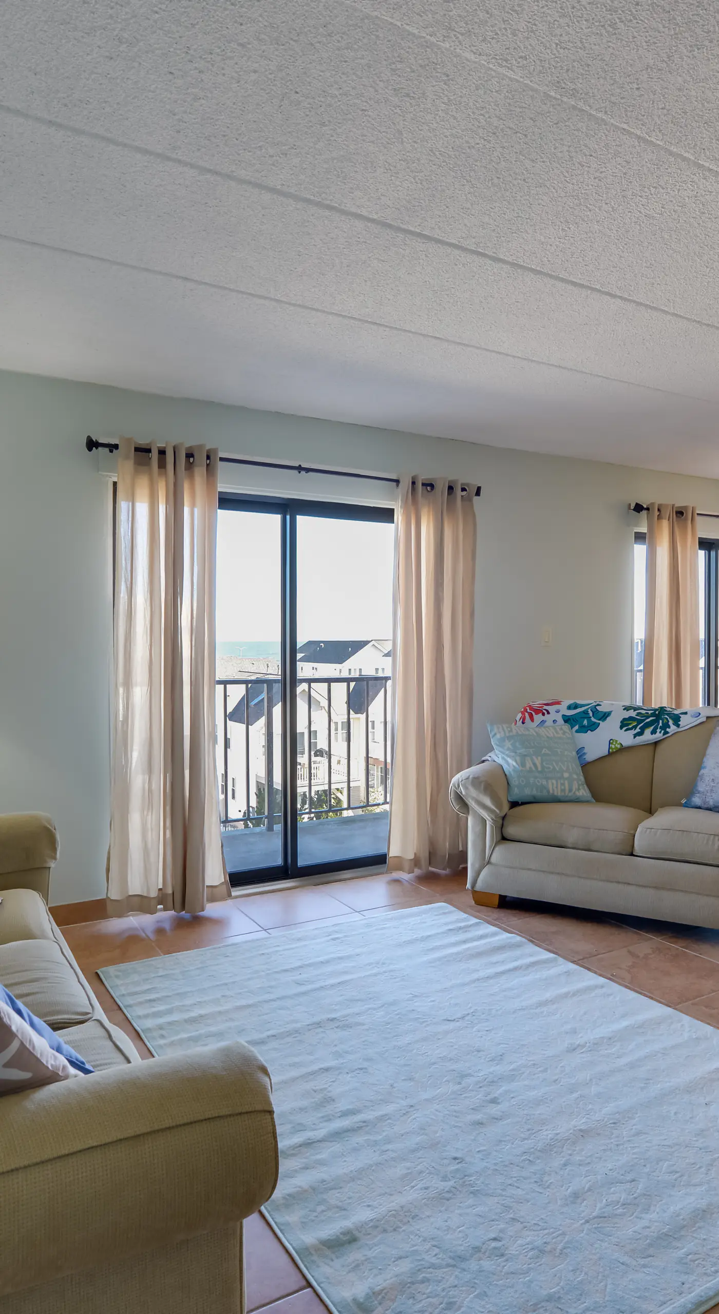 Simple North Wildwood Condo - Steps to Beach!