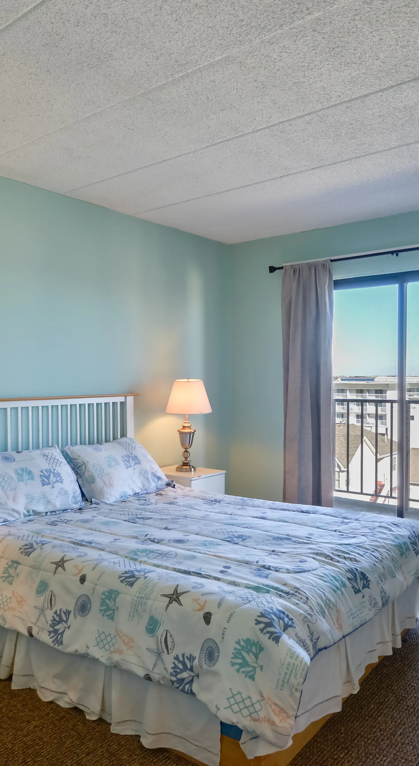Simple North Wildwood Condo - Steps to Beach!