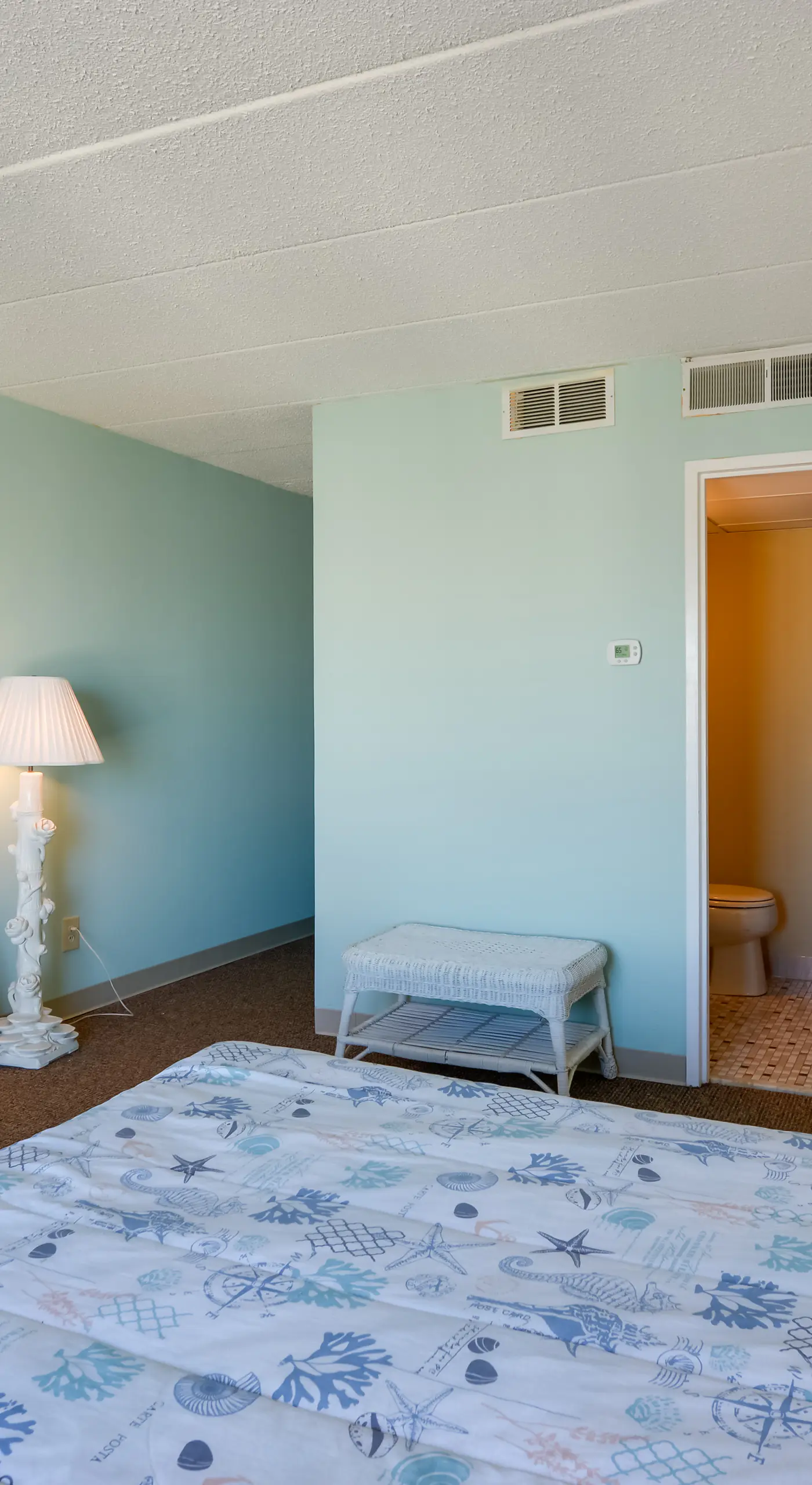 Simple North Wildwood Condo - Steps to Beach!