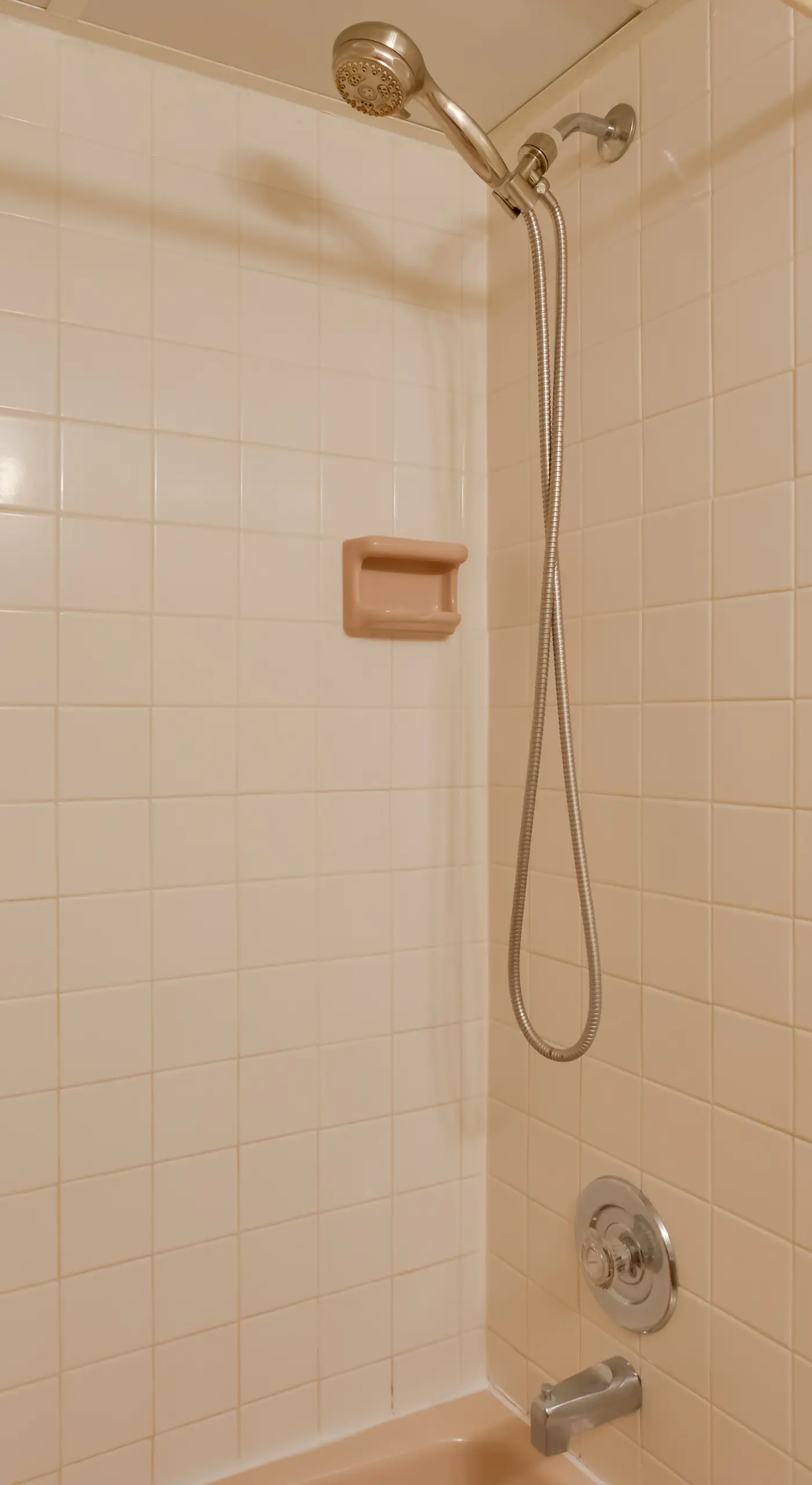Simple North Wildwood Condo - Steps to Beach!