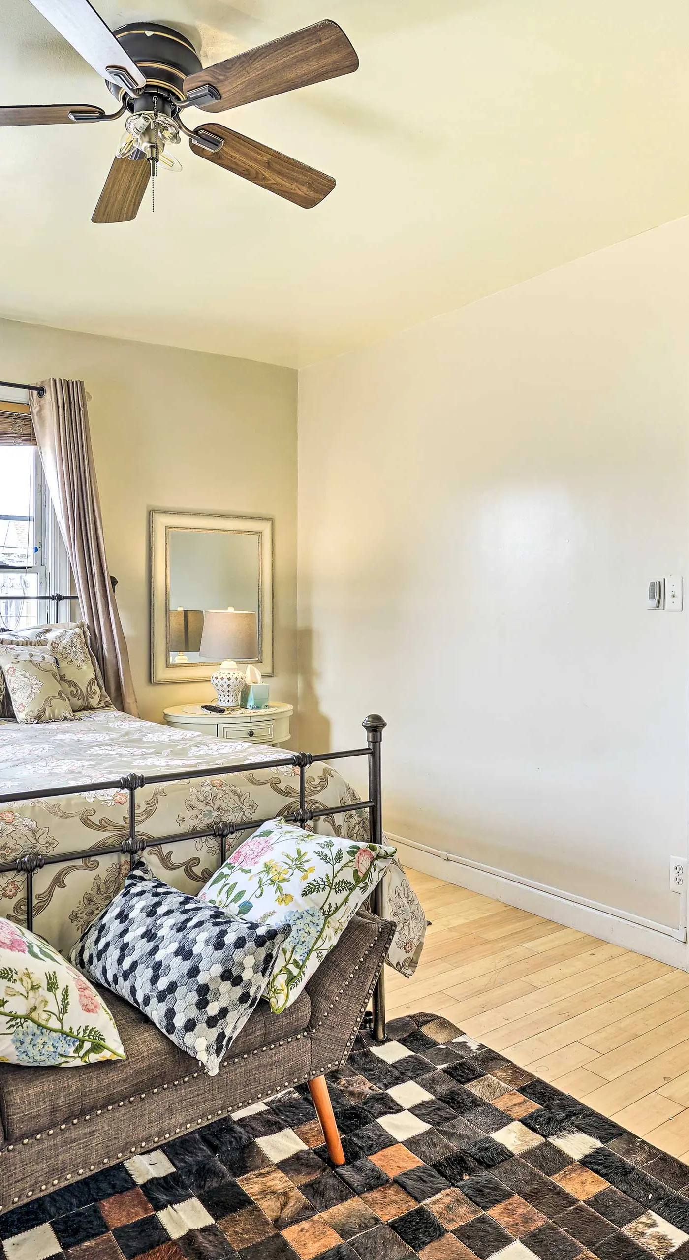 Long Branch Apartment: 1 Mi to Beach, Pier Village