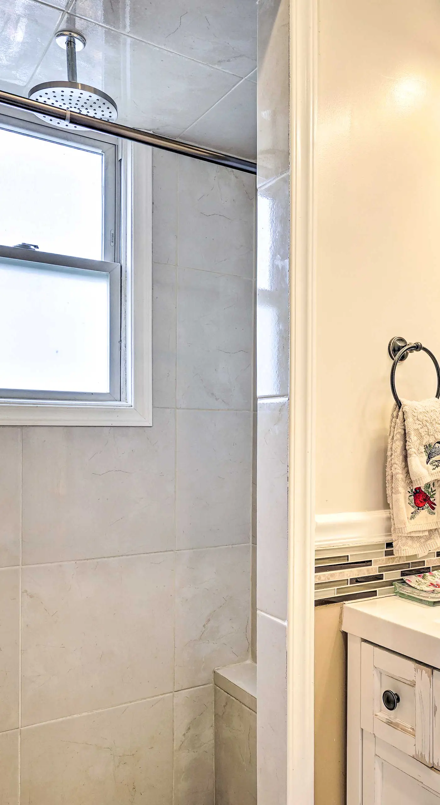 Long Branch Apartment: 1 Mi to Beach, Pier Village