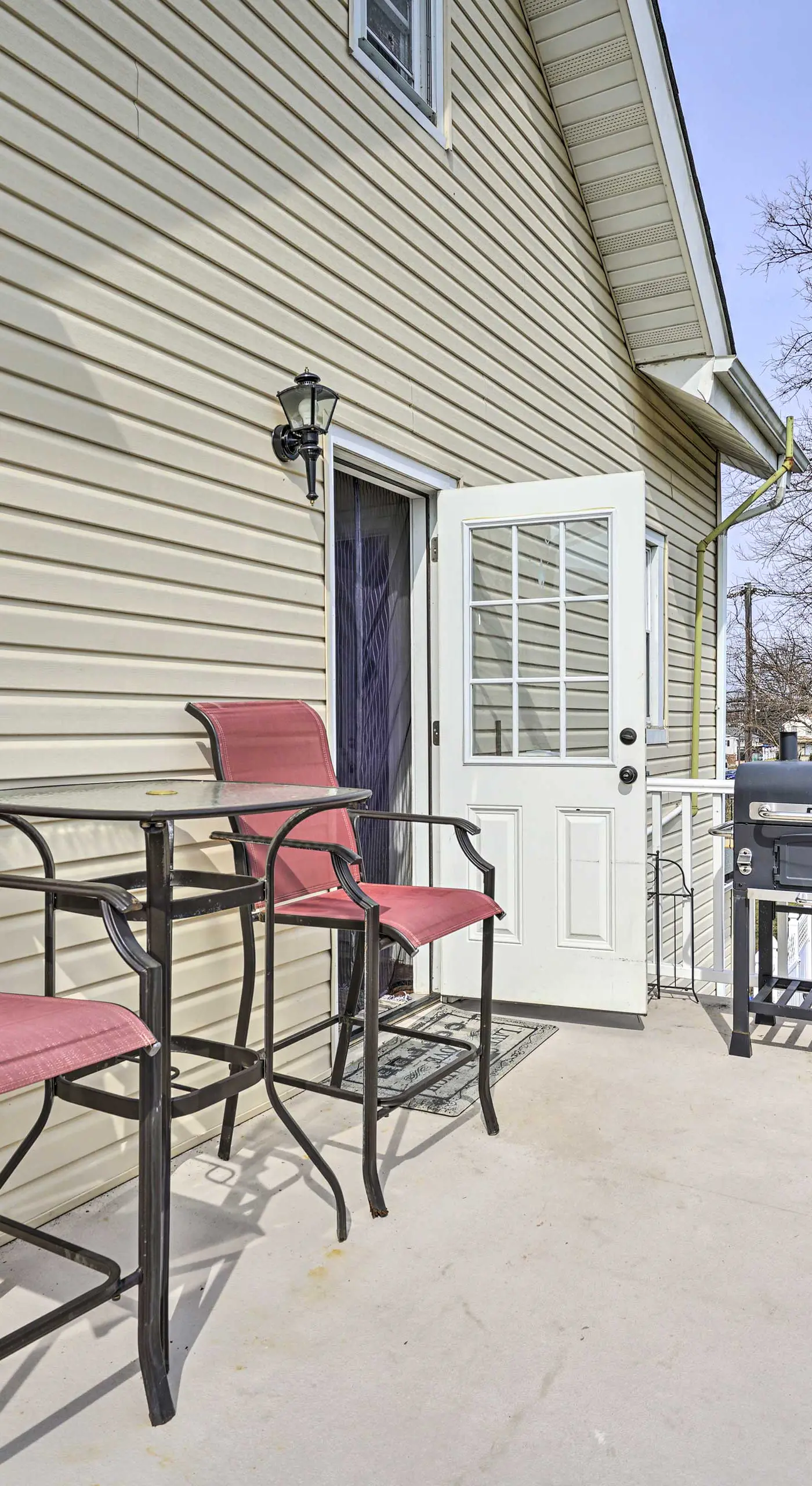 Long Branch Apartment: 1 Mi to Beach, Pier Village