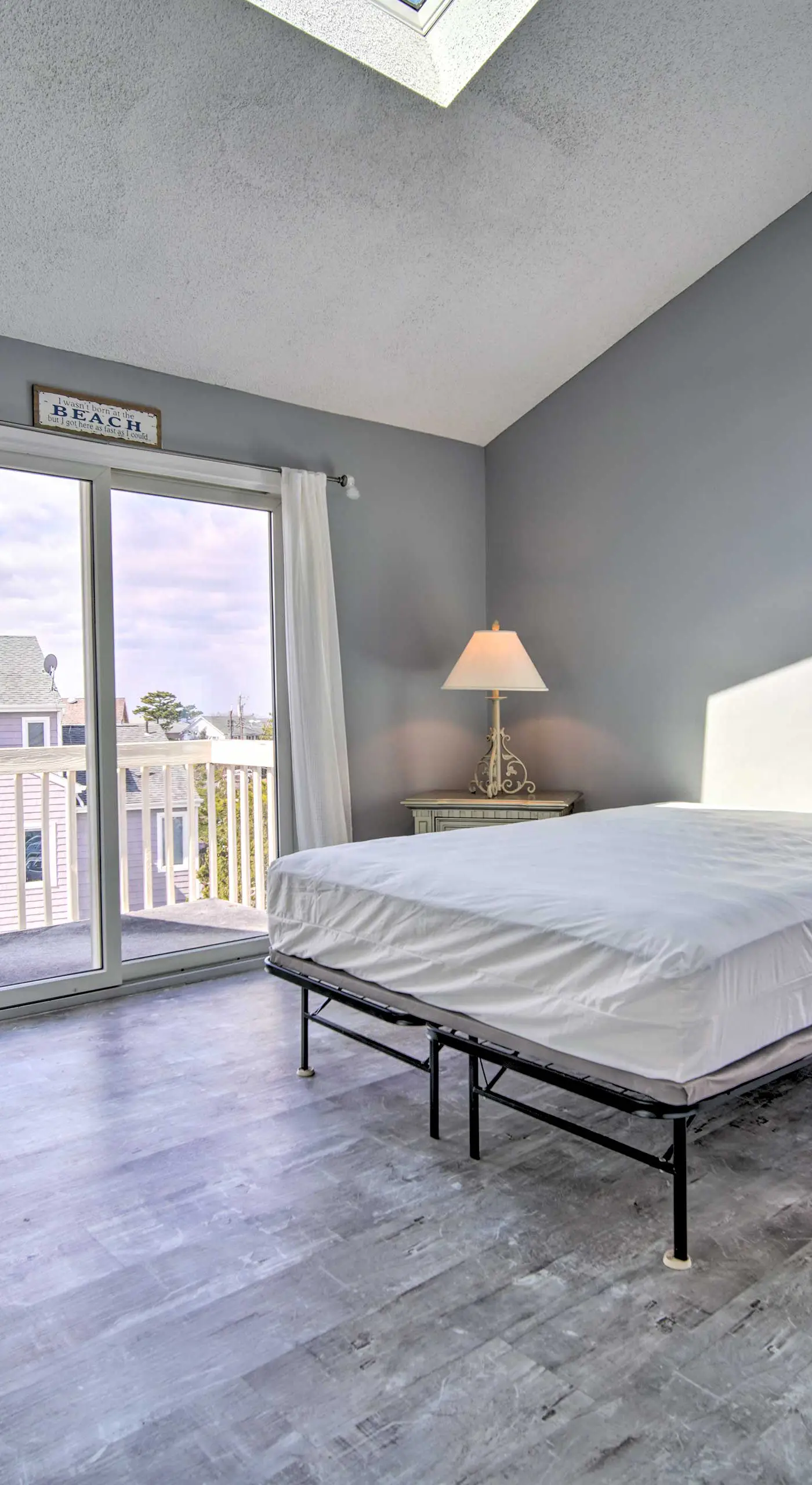 Condo w/ Bay Views ~ 5 Mi to Atlantic City!