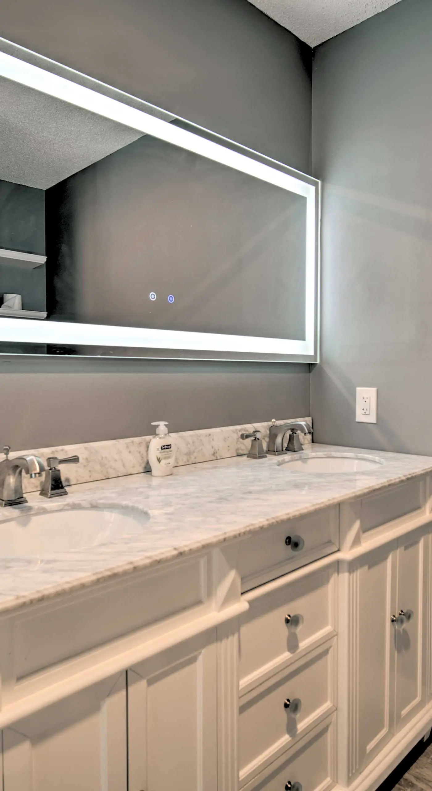 Condo w/ Bay Views ~ 5 Mi to Atlantic City!