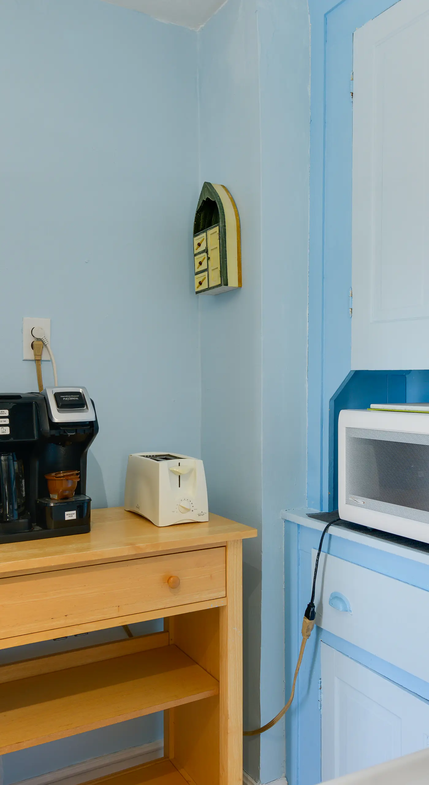 1 Block to Convention Center! Dog-Friendly Apt