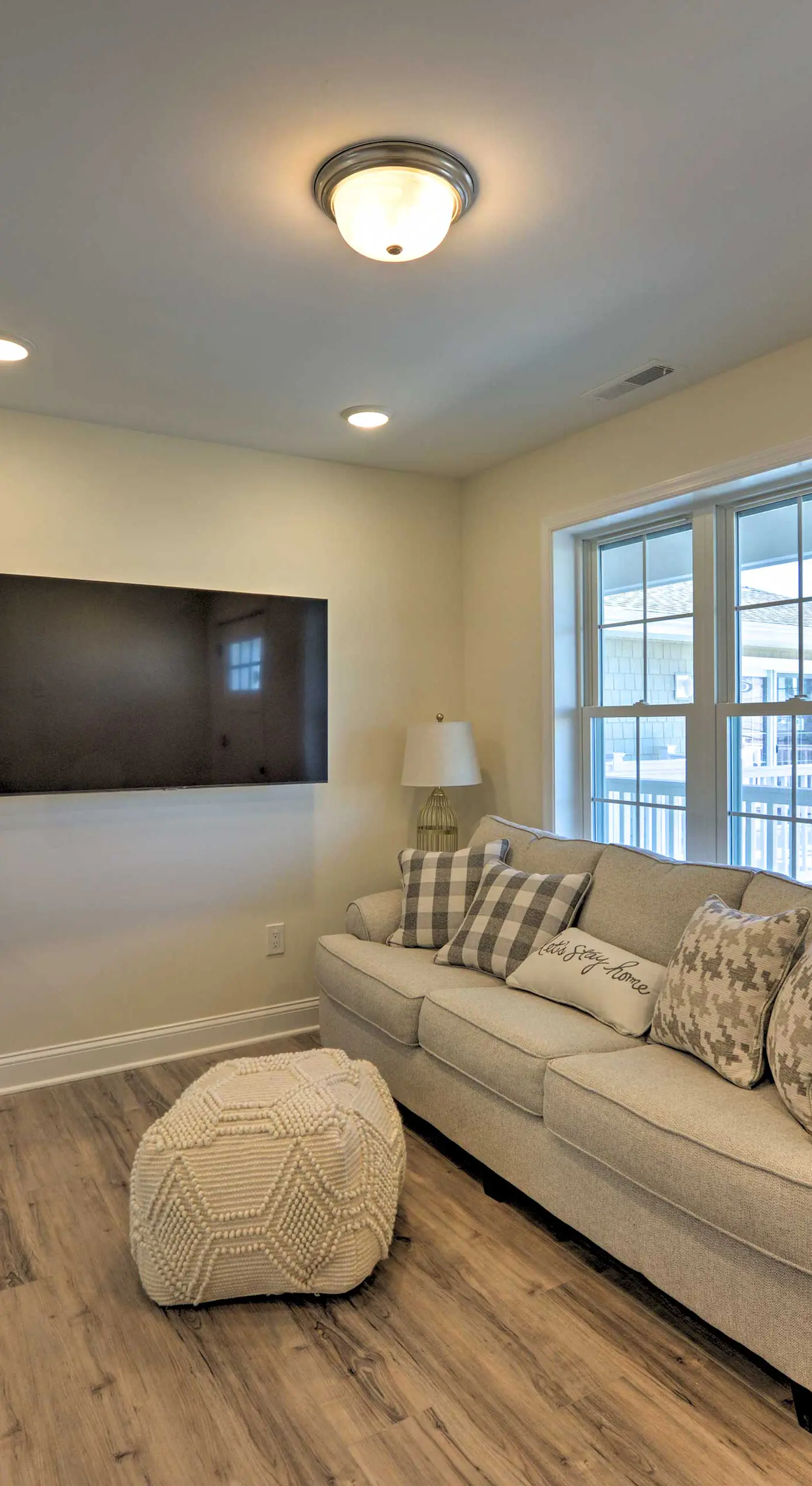 Welcoming Wildwood Condo ~ 1 Block to Beach!