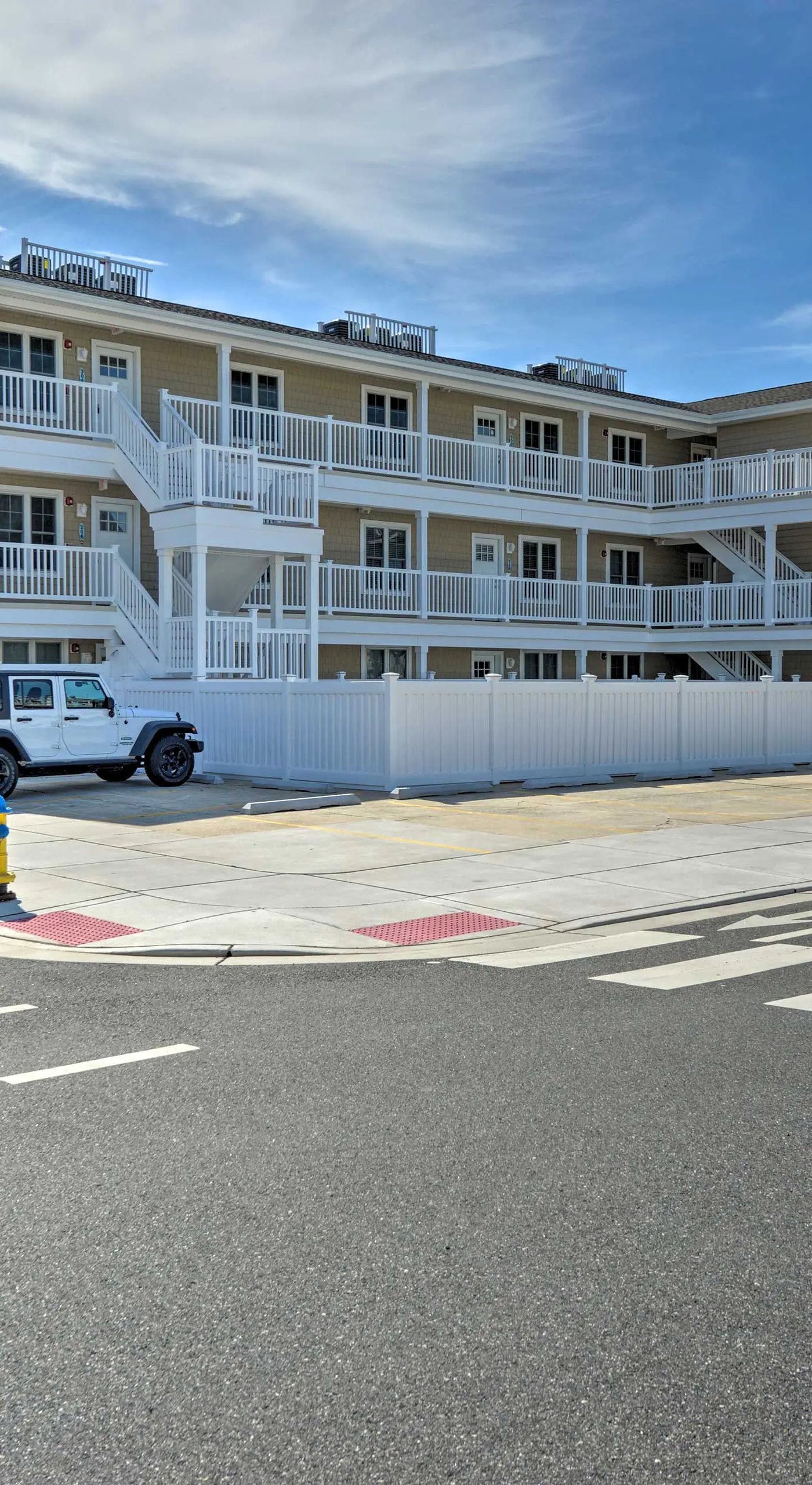 Welcoming Wildwood Condo ~ 1 Block to Beach!