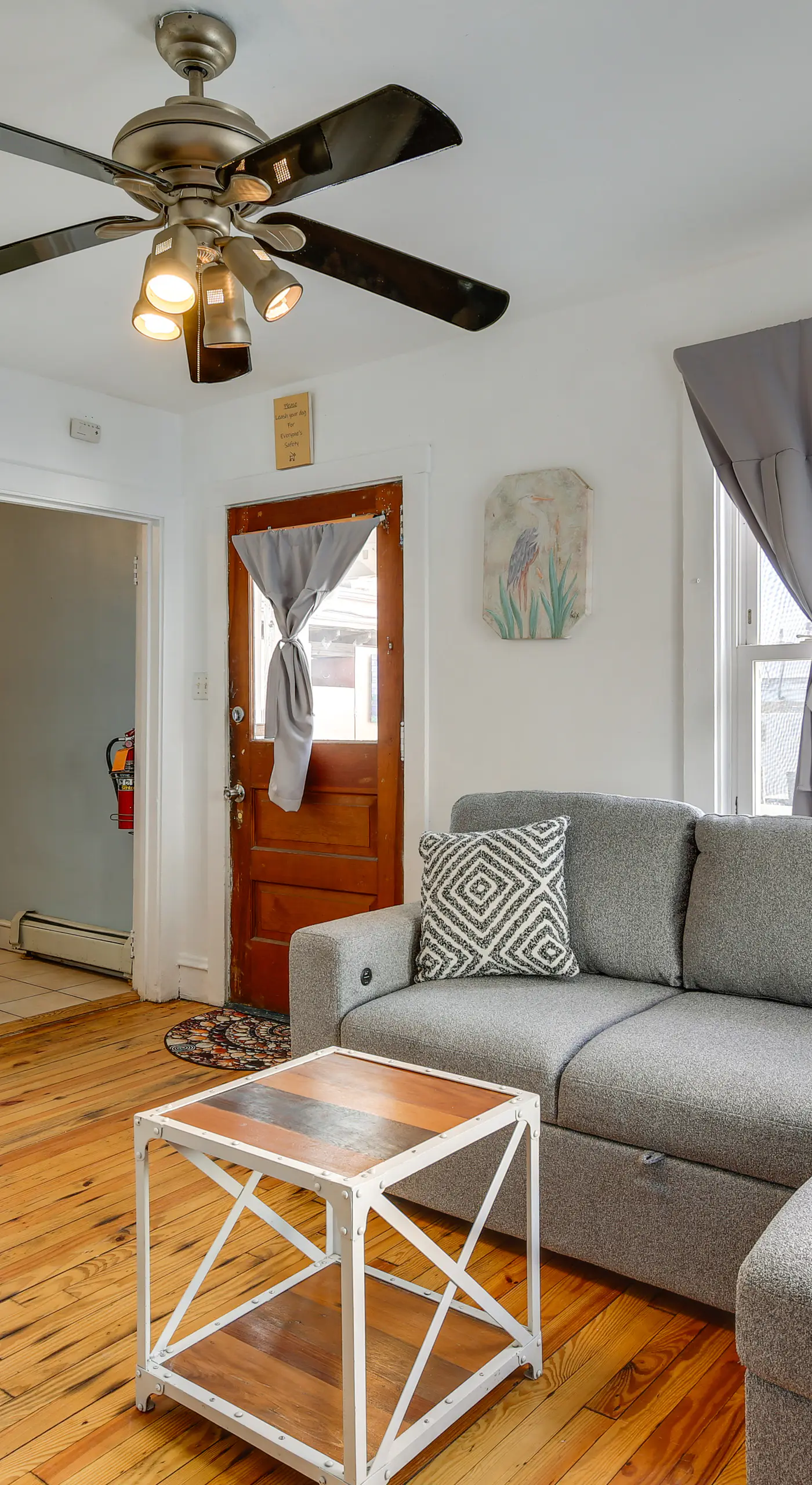 Walk to Convention Center & Boardwalk! Family Apt