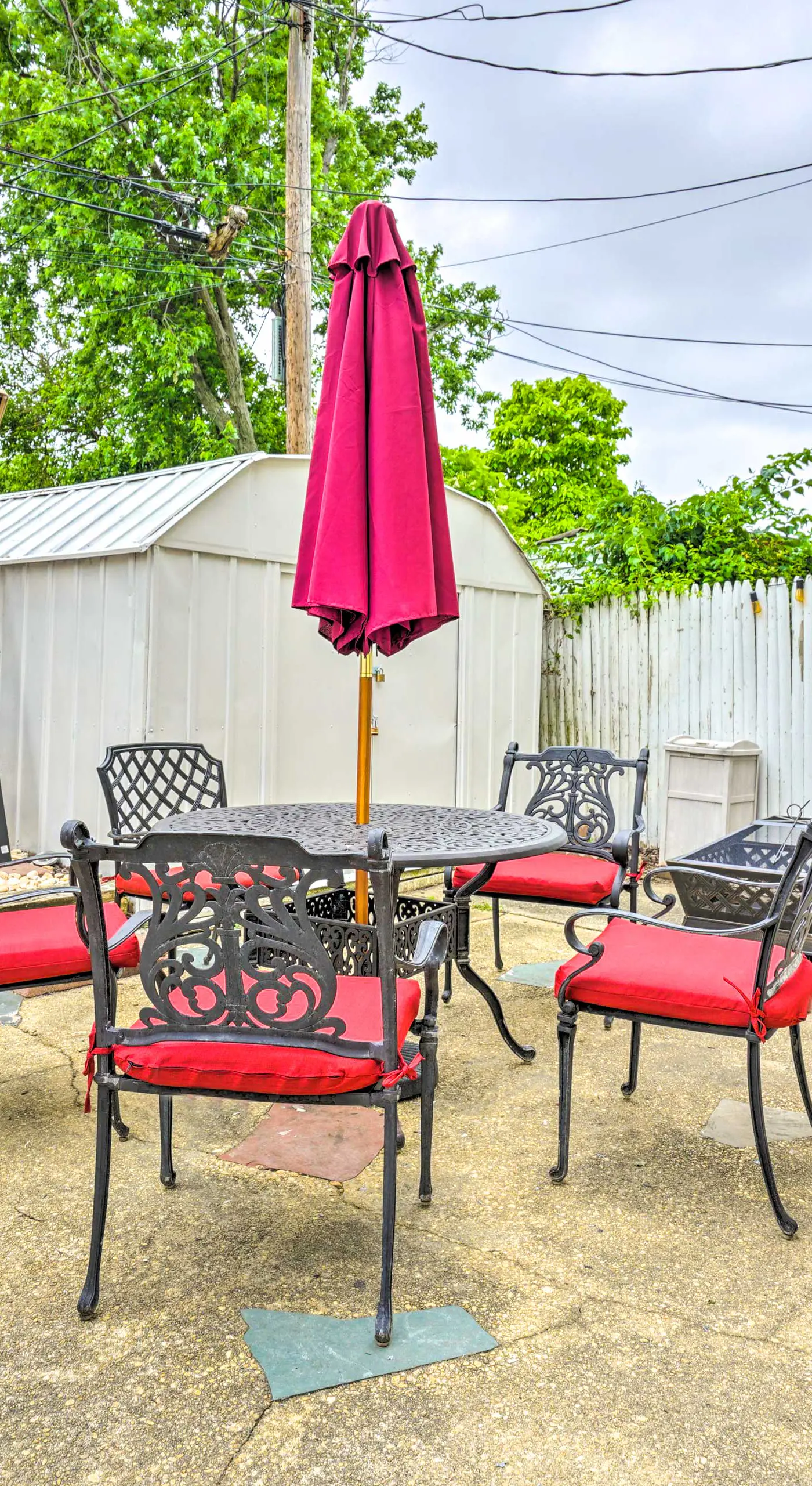 Family-Friendly Keansburg Home: Walk to Beach!
