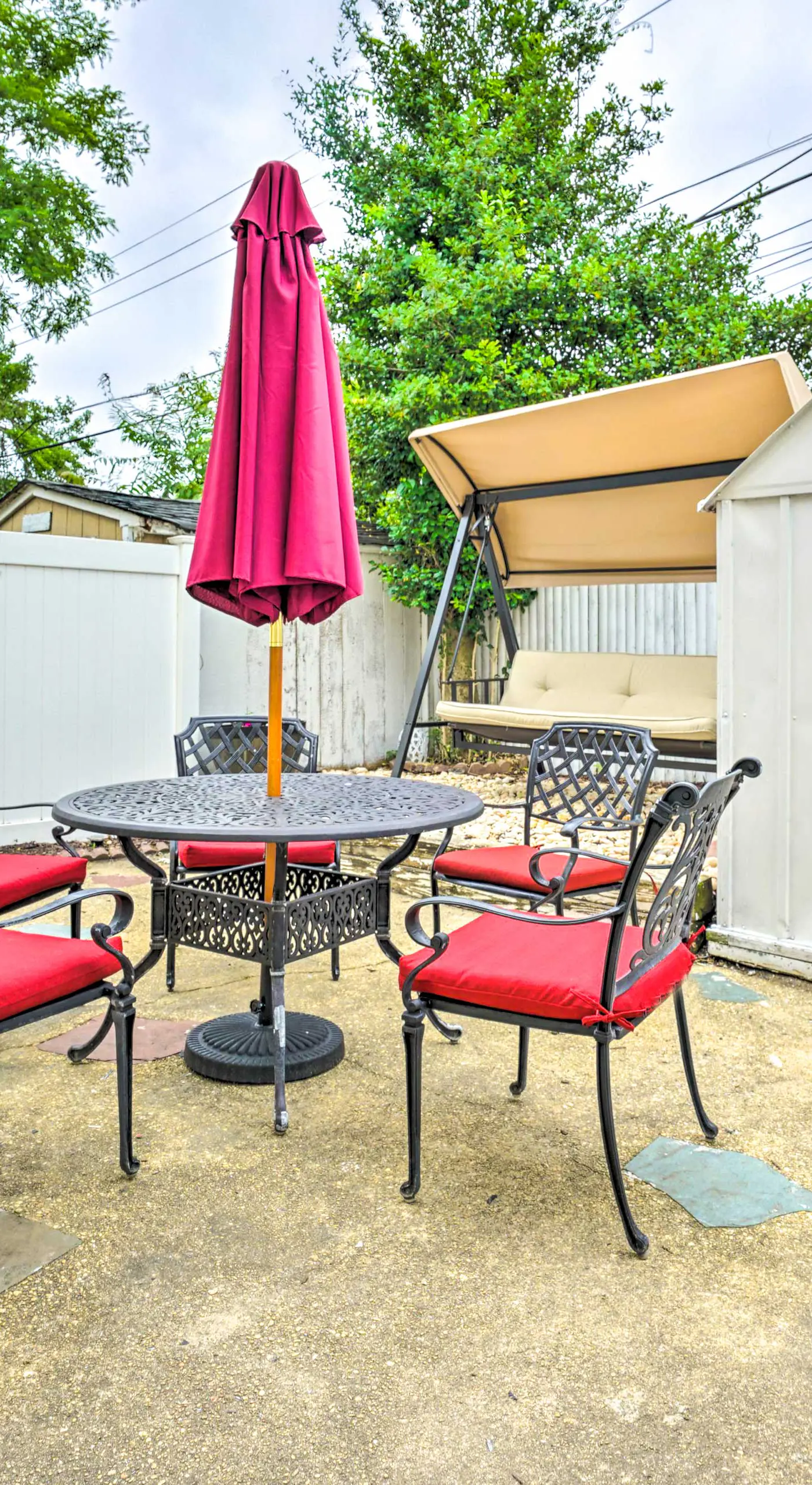 Family-Friendly Keansburg Home: Walk to Beach!
