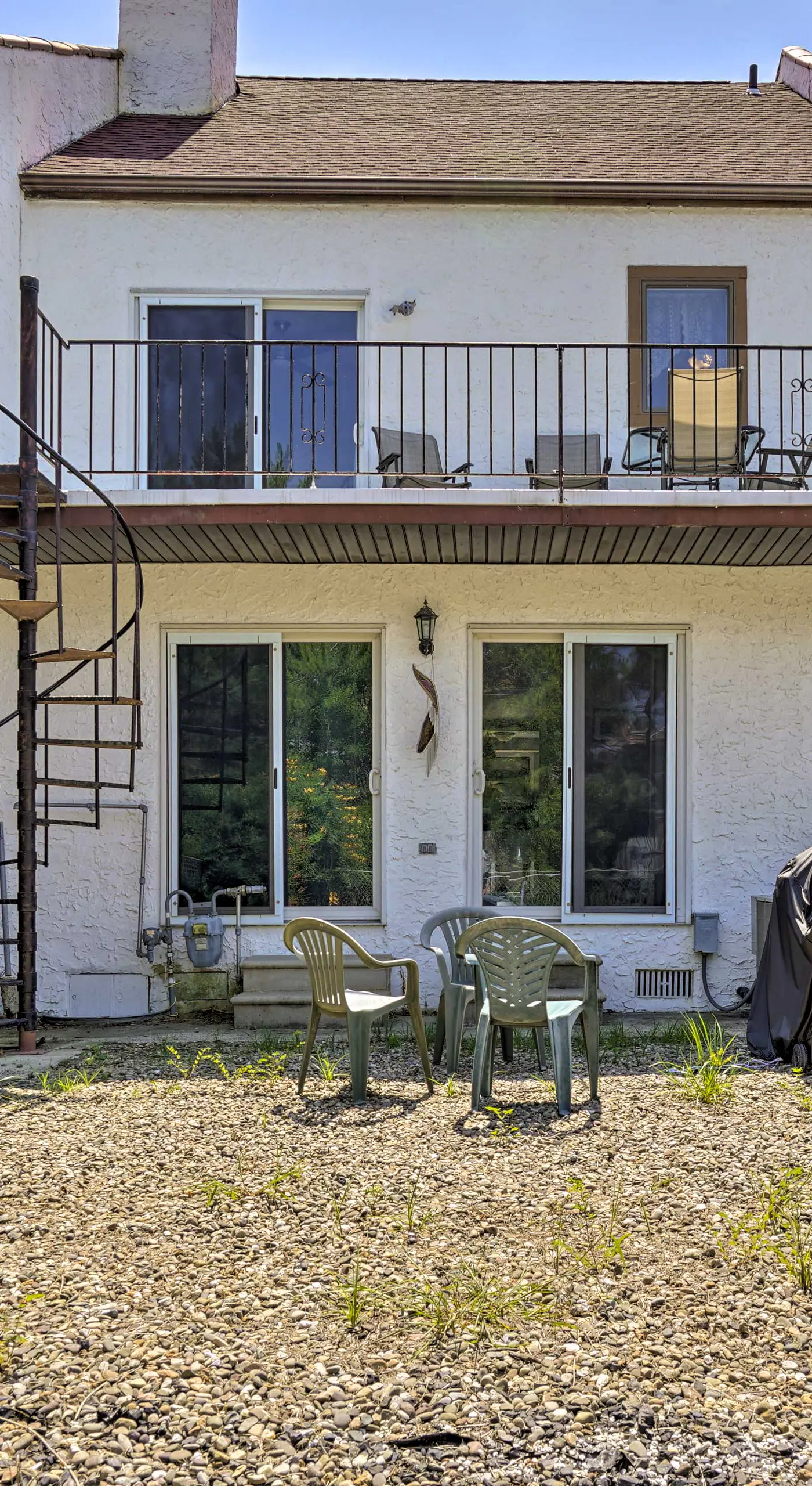 Brigantine Retreat w/ Balconies - Walk to Beach!